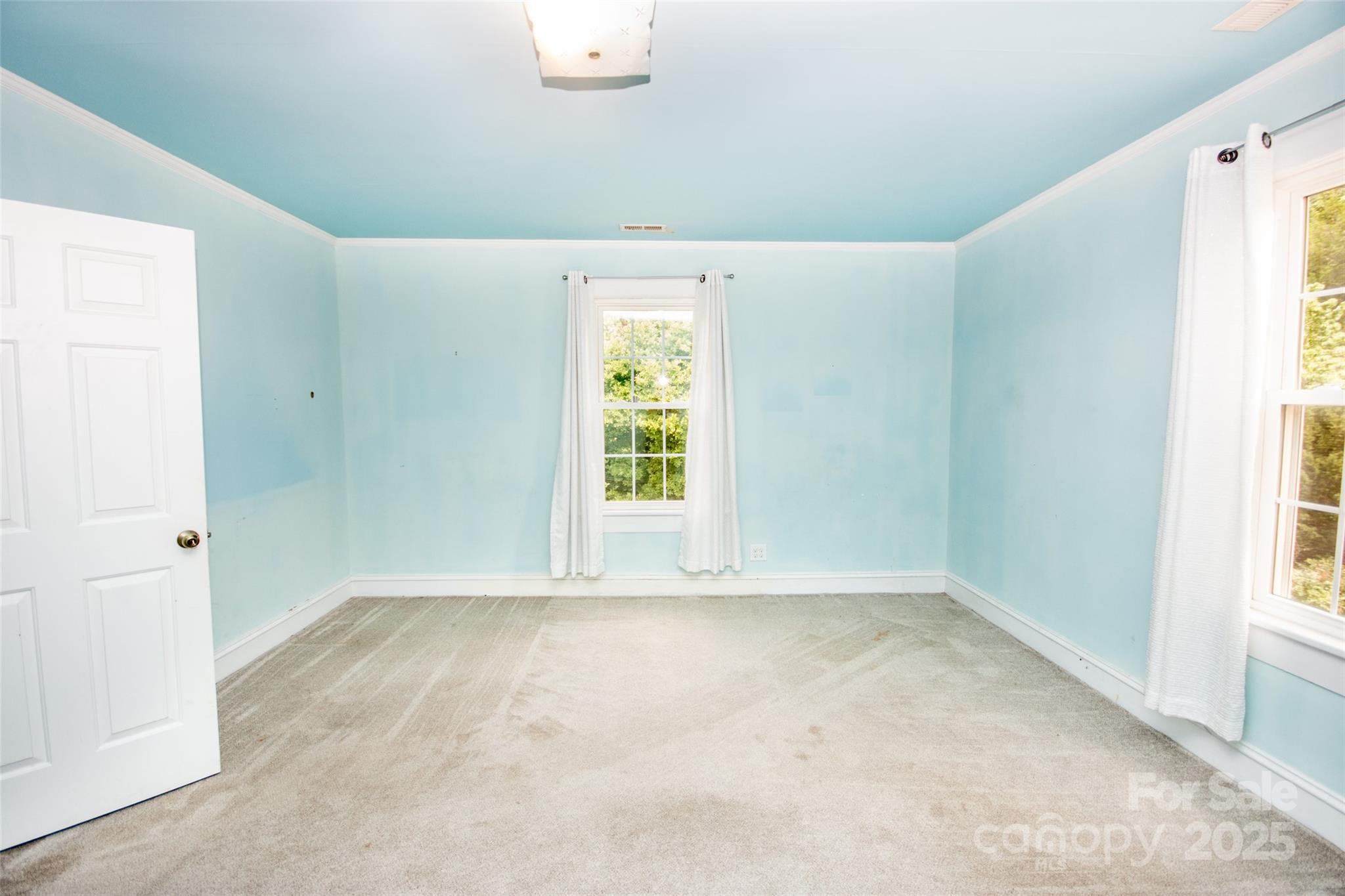 10245 Cool Springs Road — Woodleaf