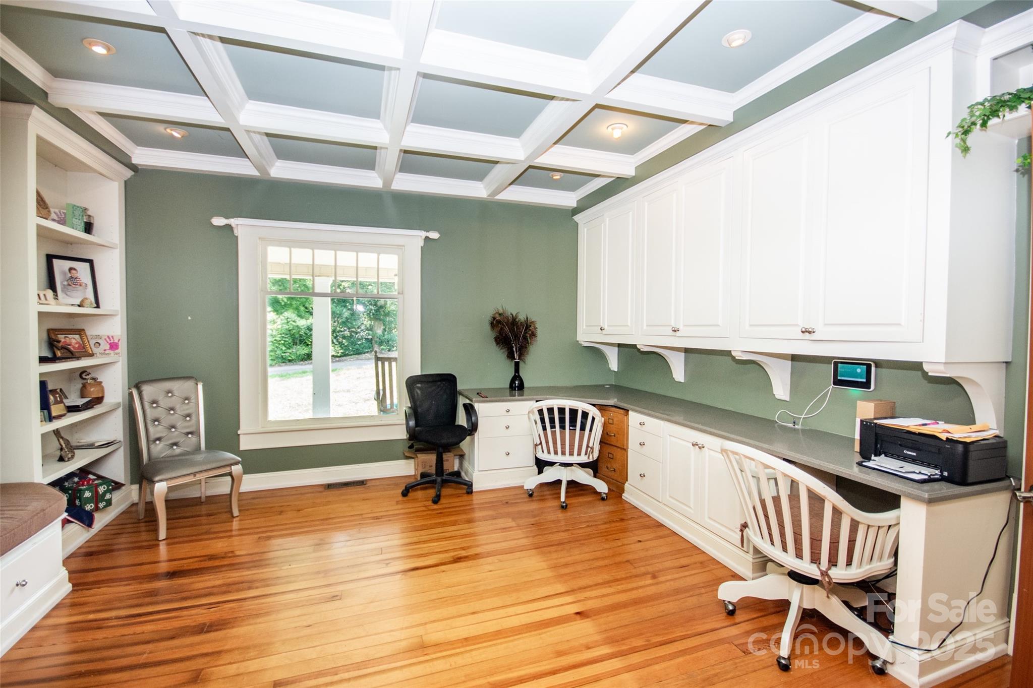 10245 Cool Springs Road — Woodleaf