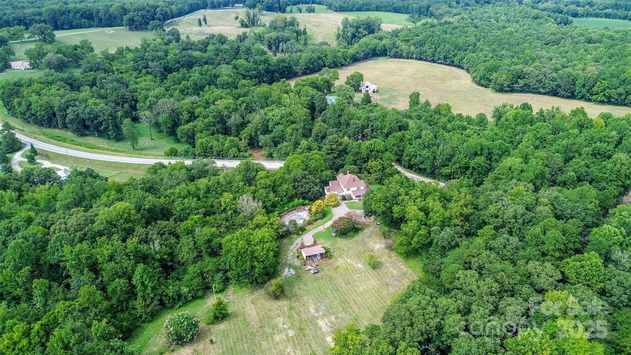 10245 Cool Springs Road — Woodleaf