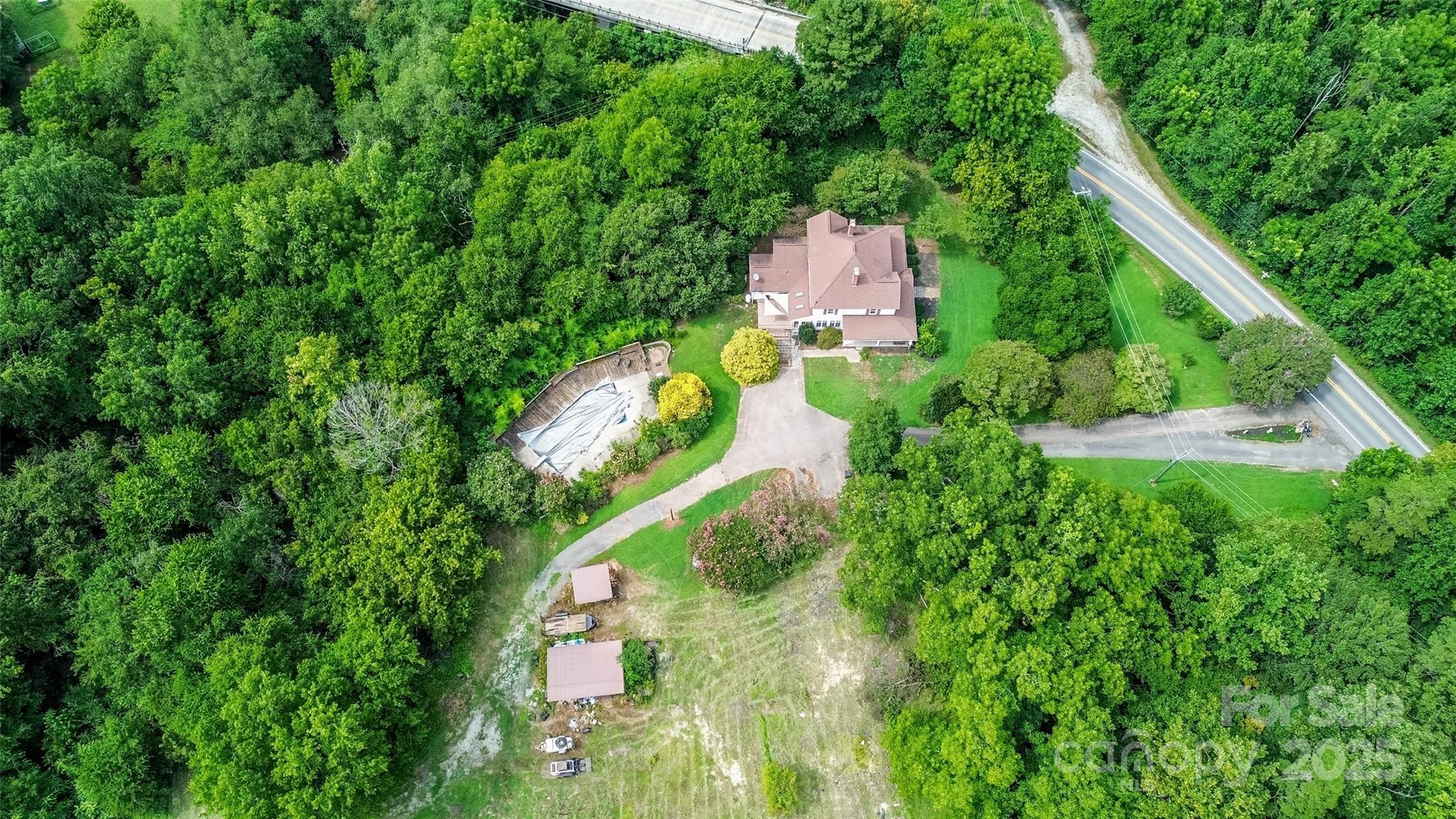 10245 Cool Springs Road — Woodleaf