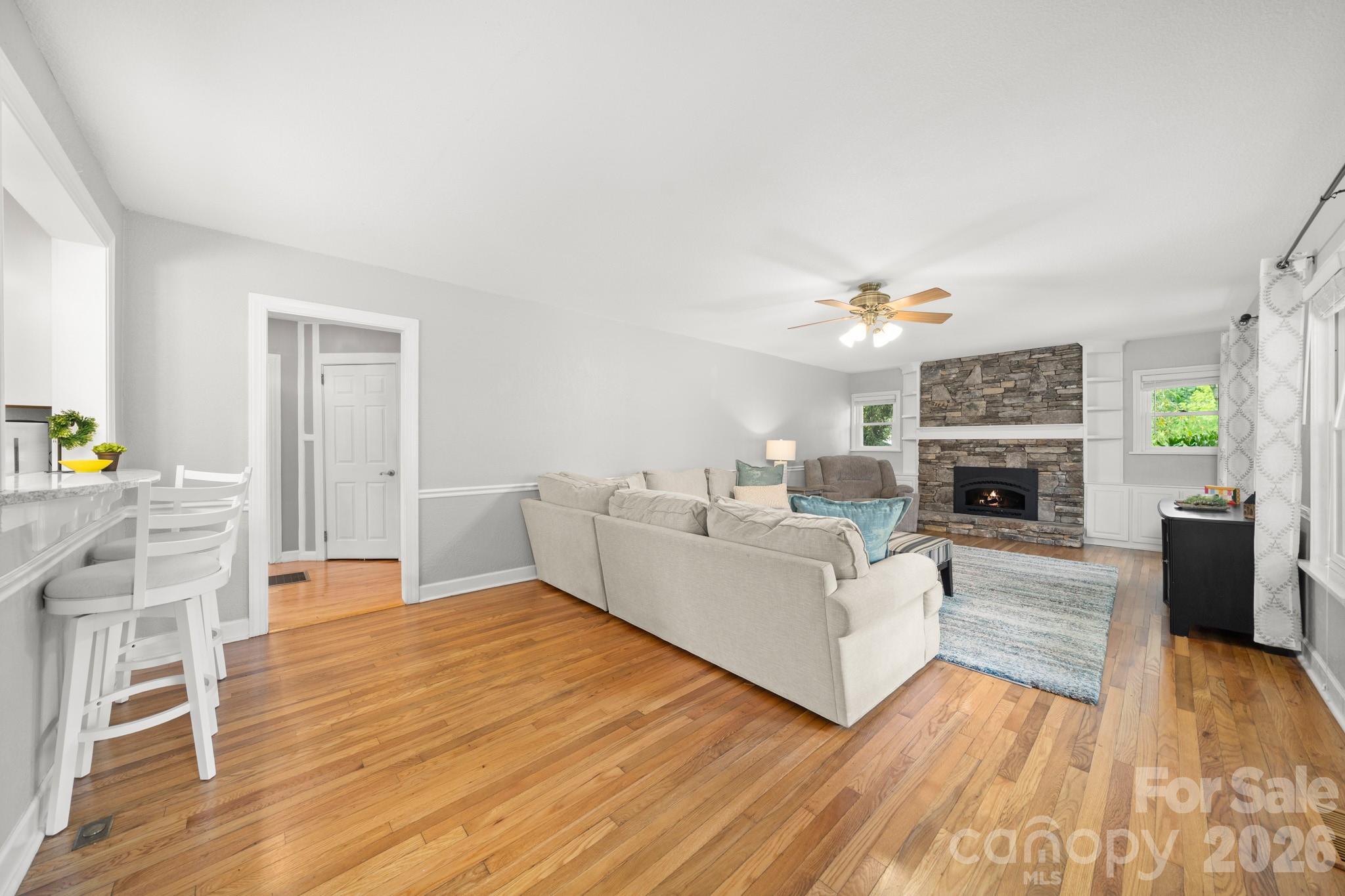 429 Brooklyn Avenue — Hendersonville
