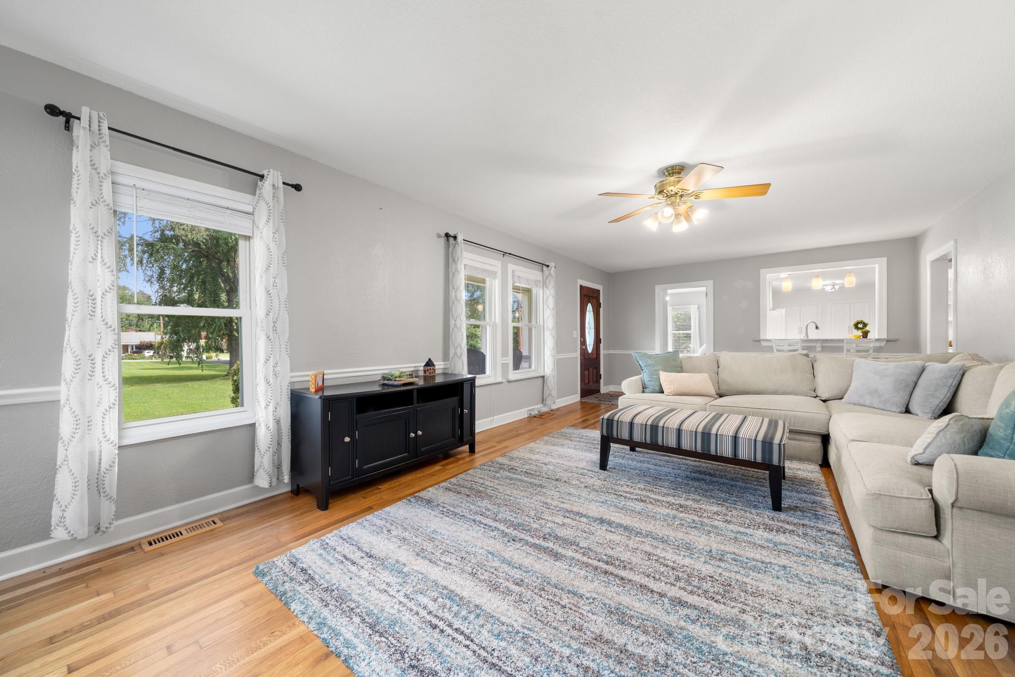 429 Brooklyn Avenue — Hendersonville