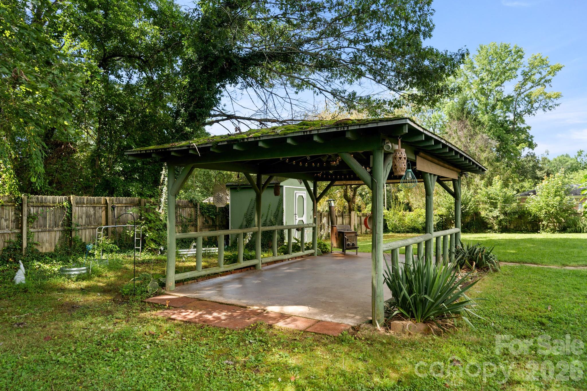 429 Brooklyn Avenue — Hendersonville
