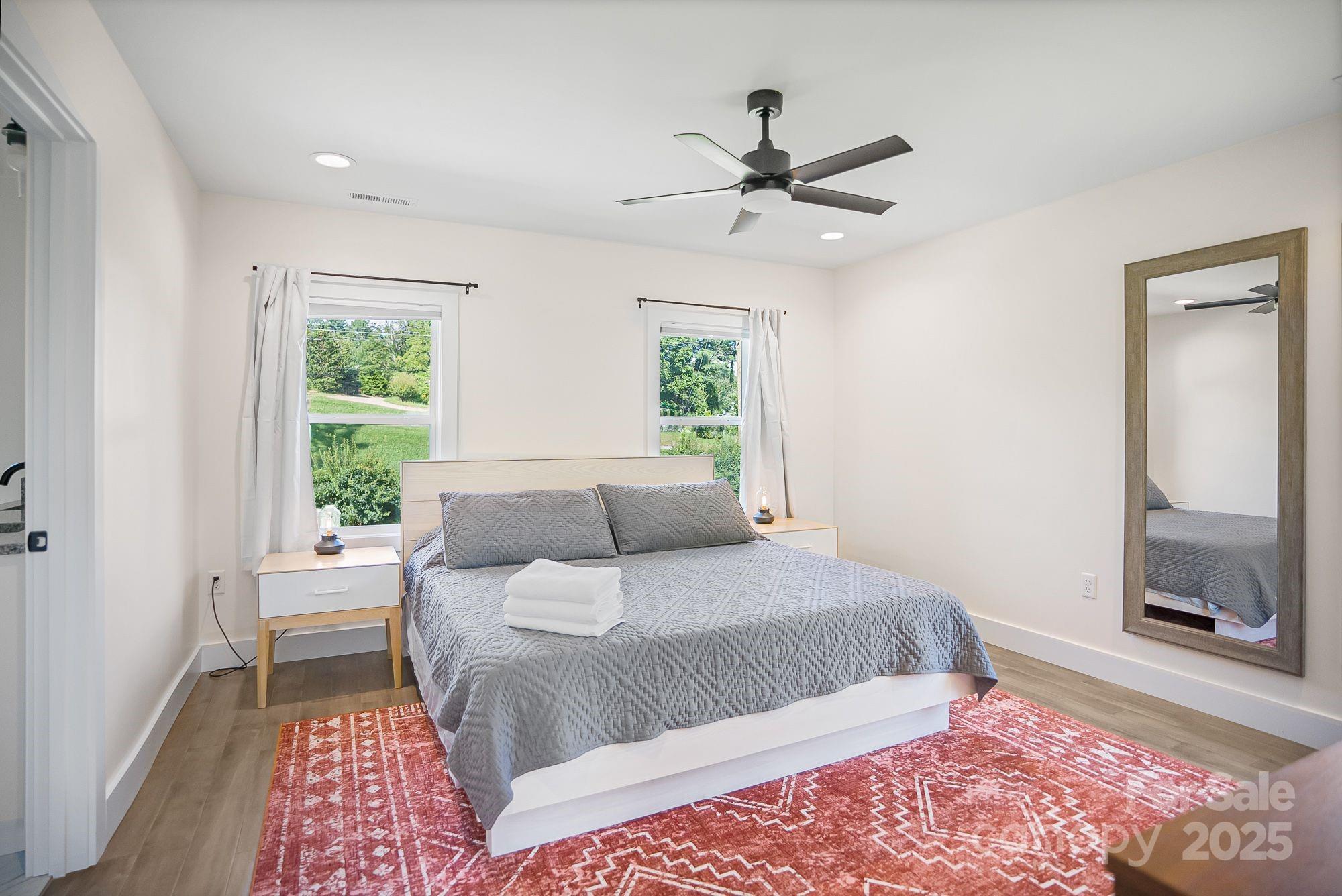 8 Green Tree Lane — Asheville