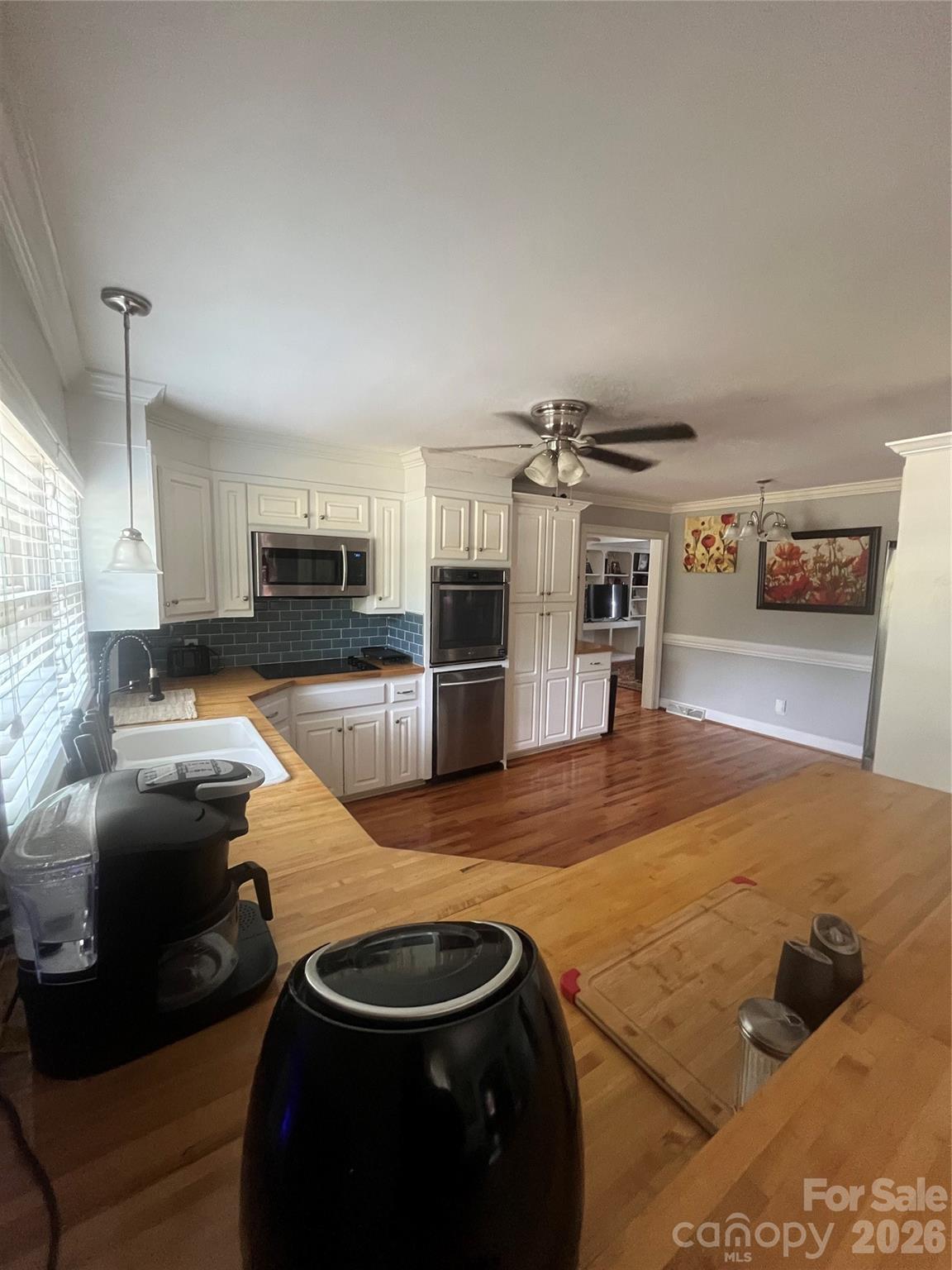 569 Great Falls Highway — Chester