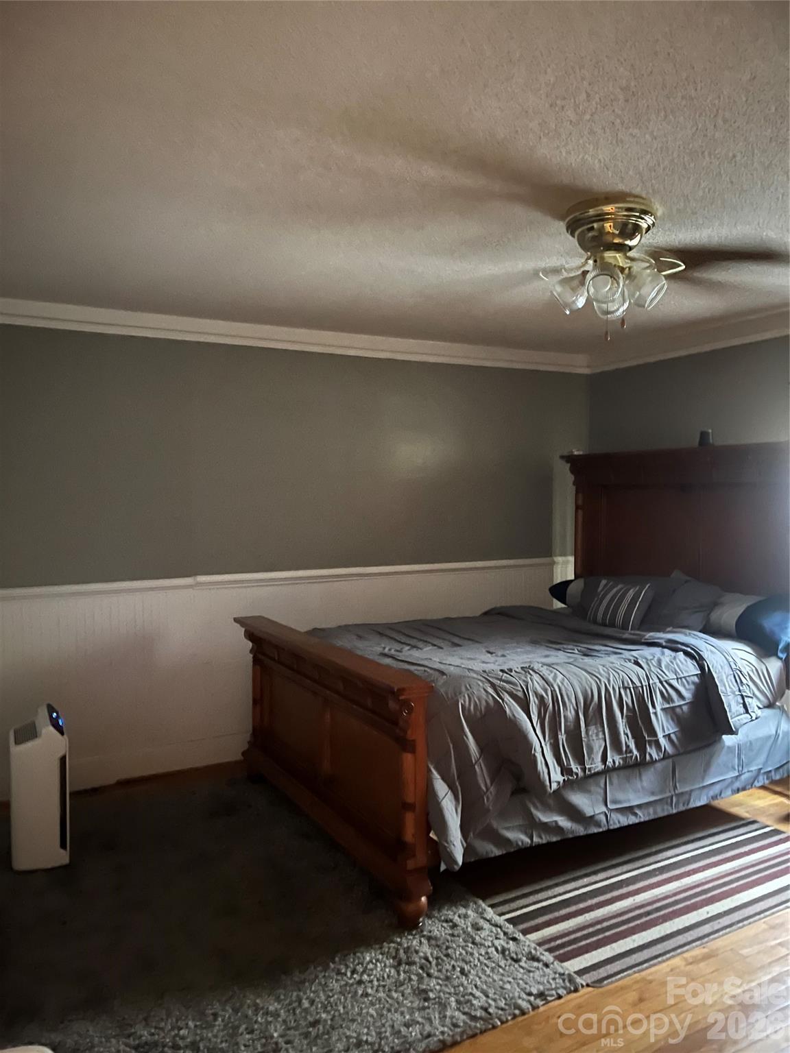 569 Great Falls Highway — Chester