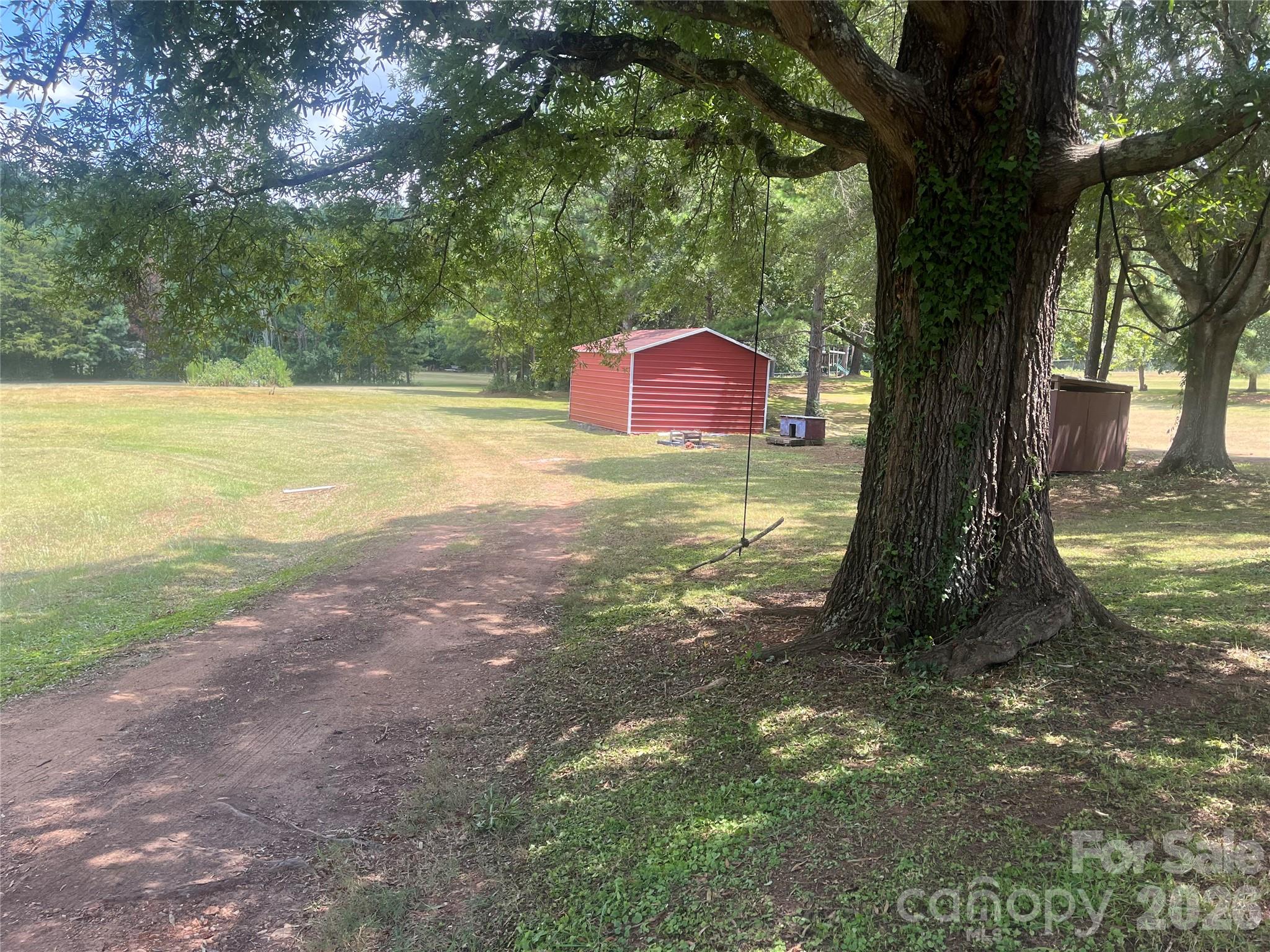 569 Great Falls Highway — Chester