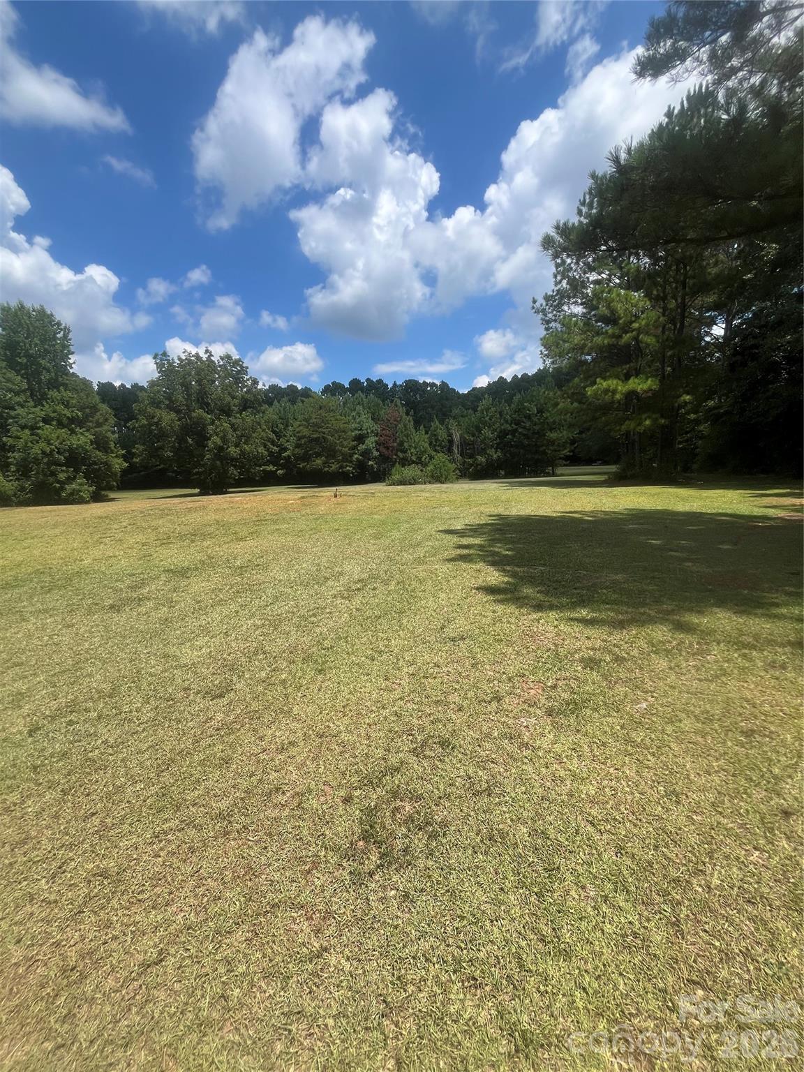 569 Great Falls Highway — Chester
