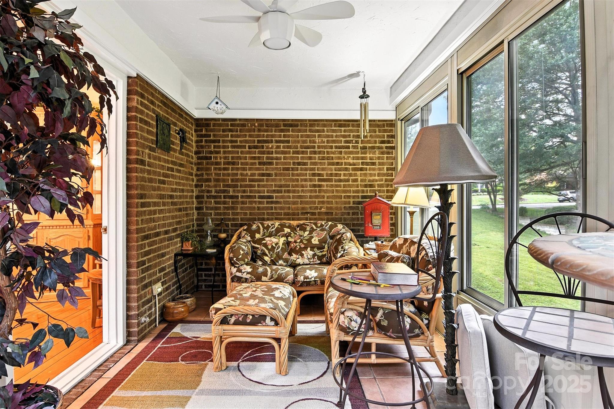 530 5th Street NW — Hickory