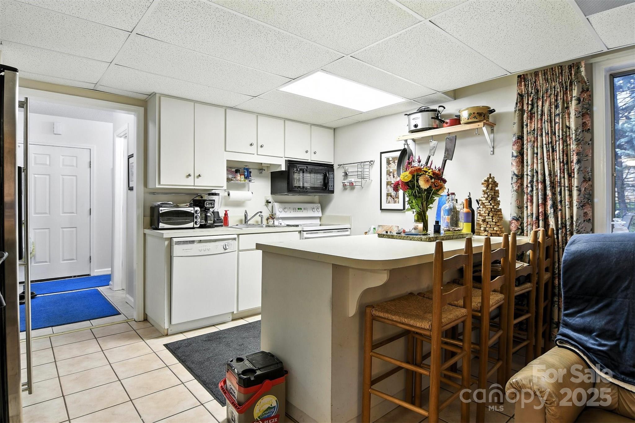 530 5th Street NW — Hickory