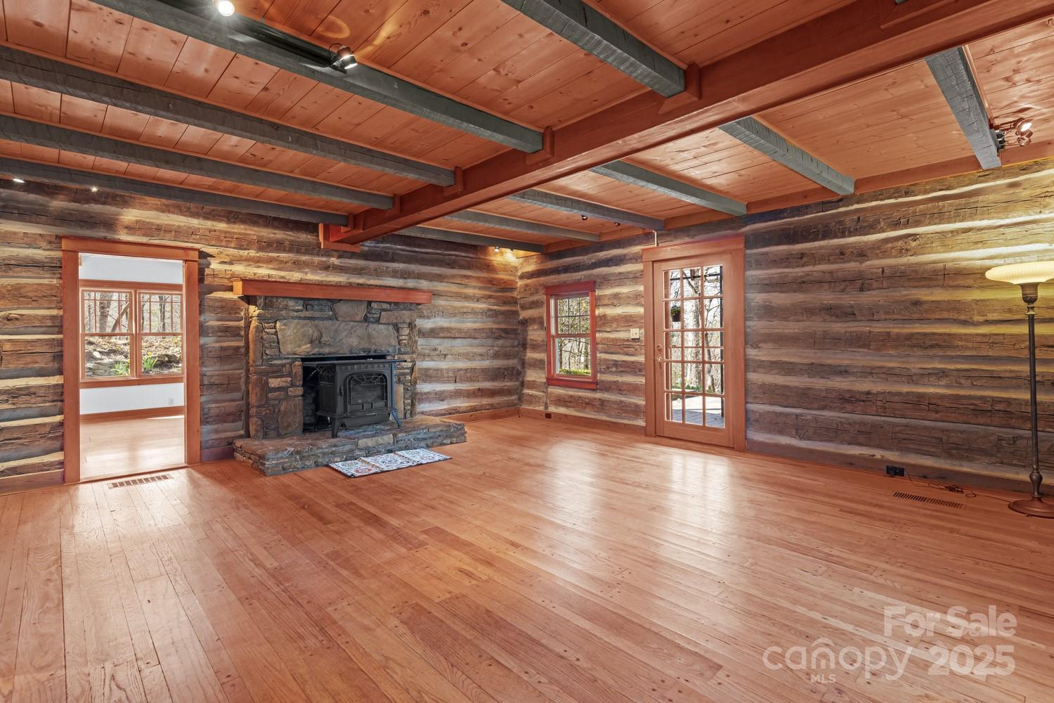 117 Woods View Trail — Fairview