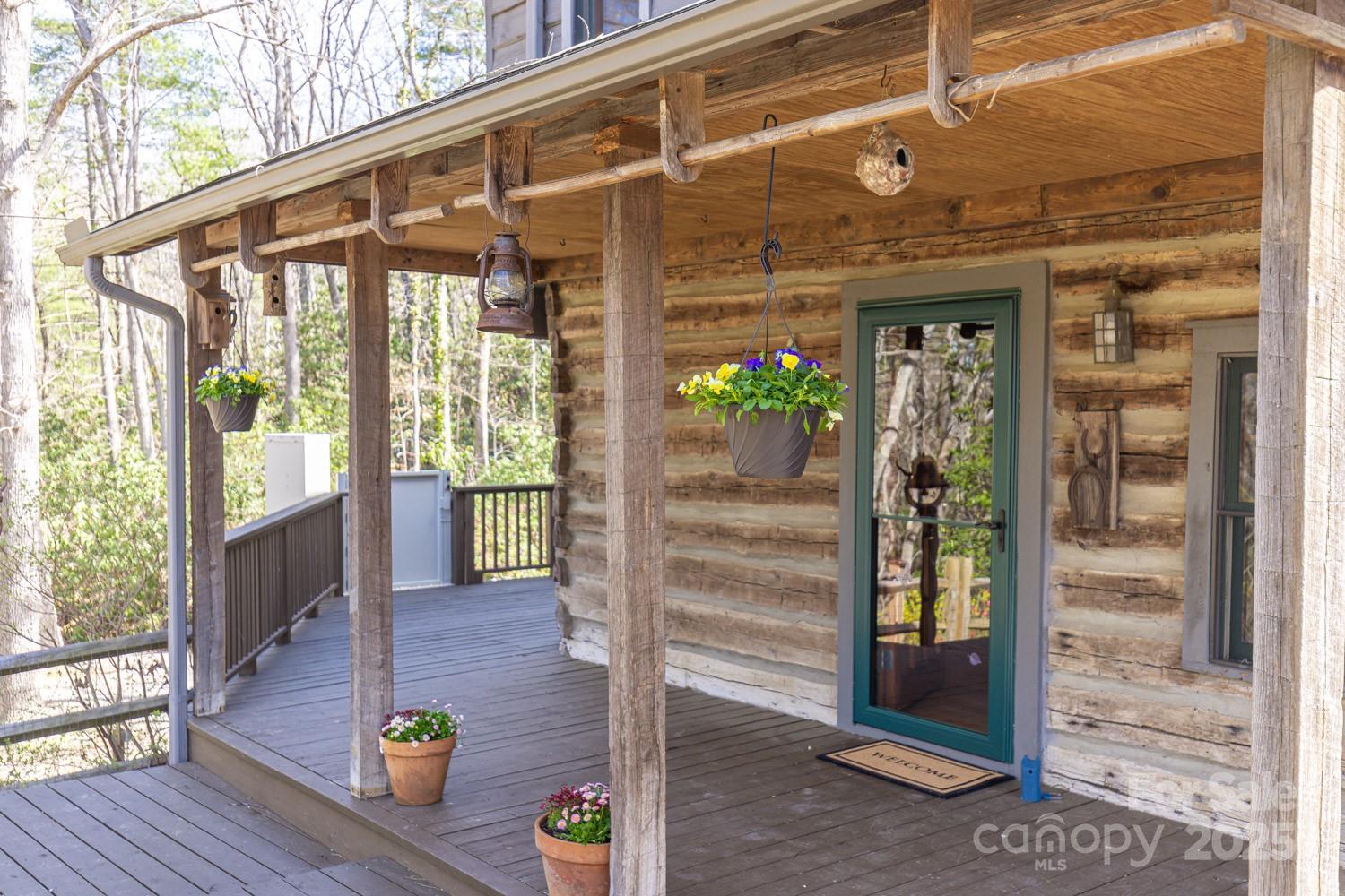 117 Woods View Trail — Fairview