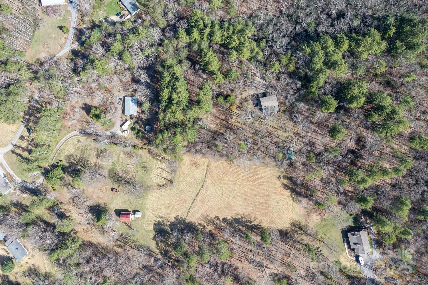 117 Woods View Trail — Fairview