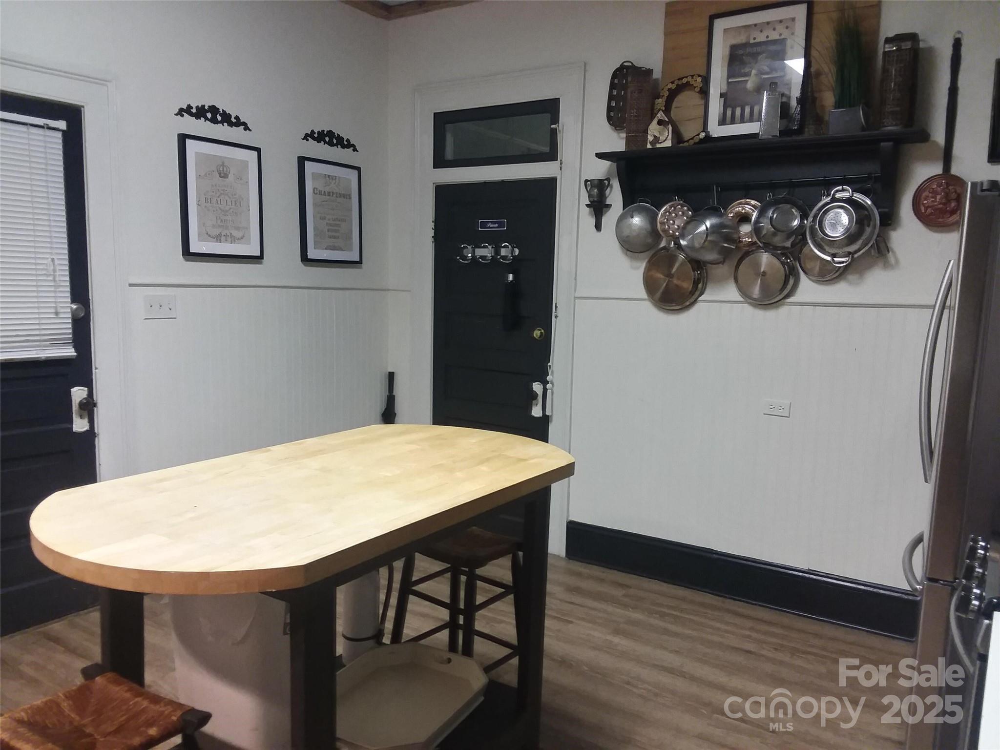 178 S Caldwell Street — Brevard
