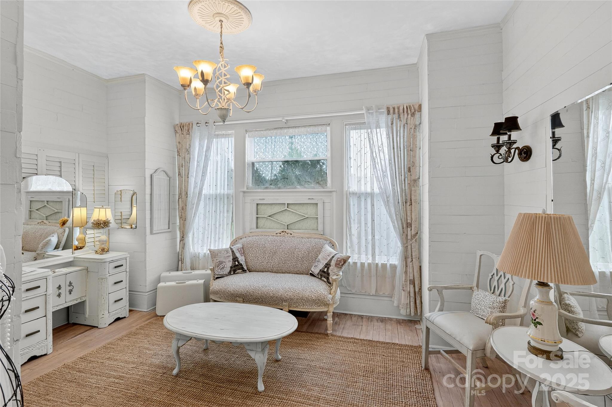 178 S Caldwell Street — Brevard