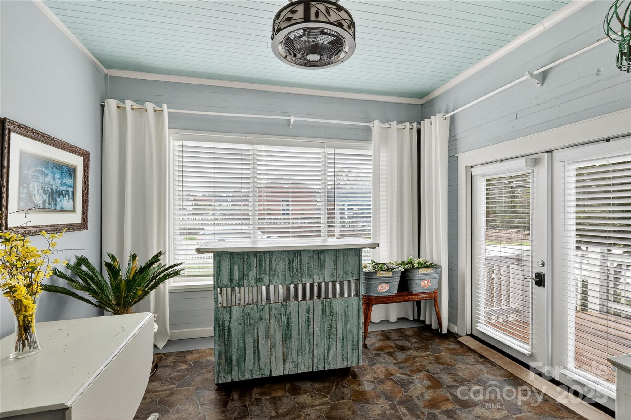 178 S Caldwell Street — Brevard