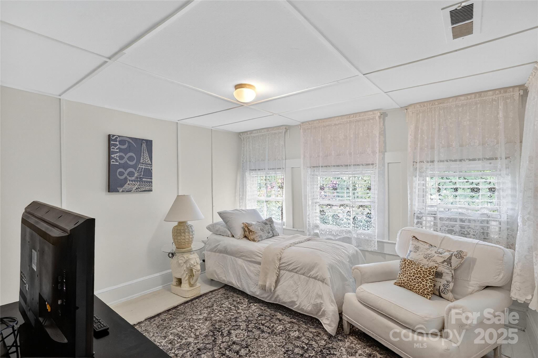 178 S Caldwell Street — Brevard