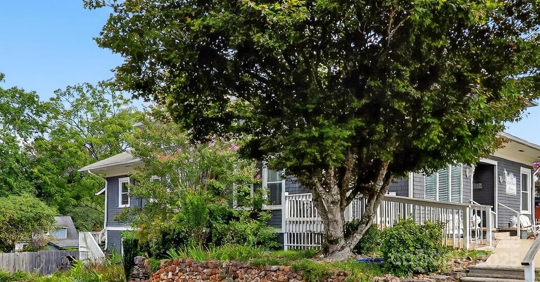 178 S Caldwell Street — Brevard