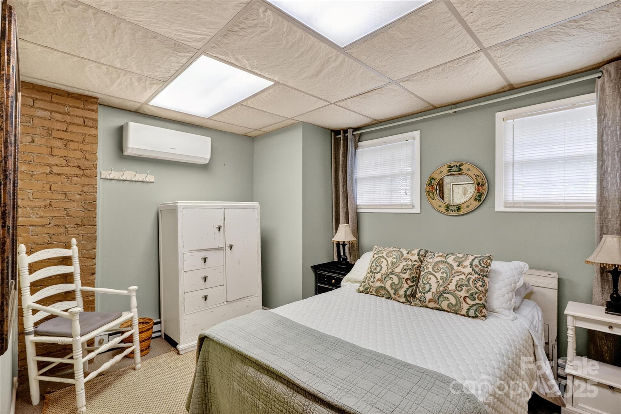 178 S Caldwell Street — Brevard