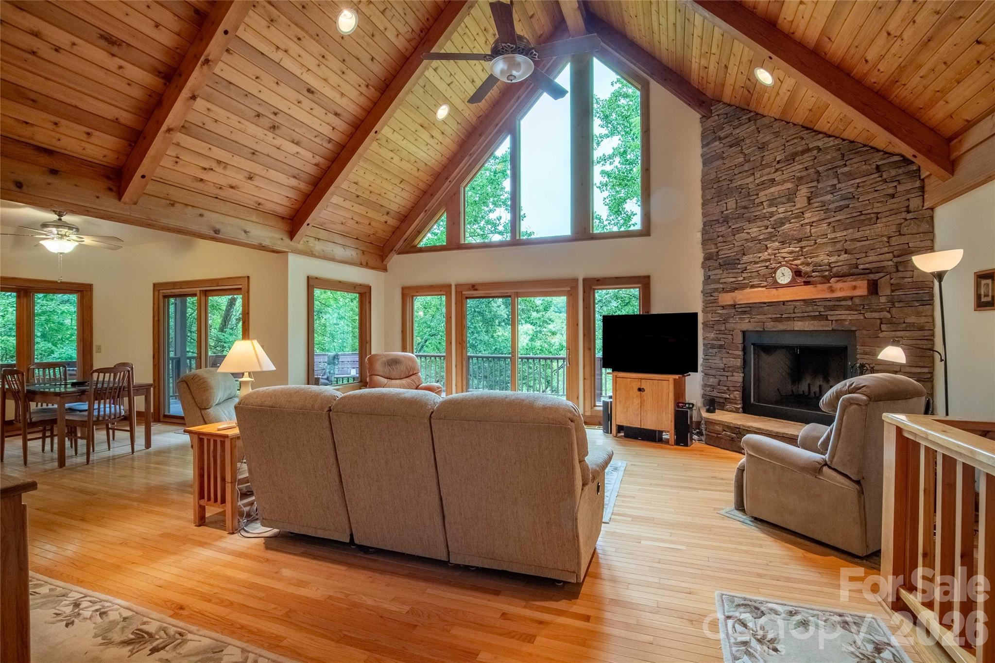 300 Sweet Birch Lane — Tuckasegee