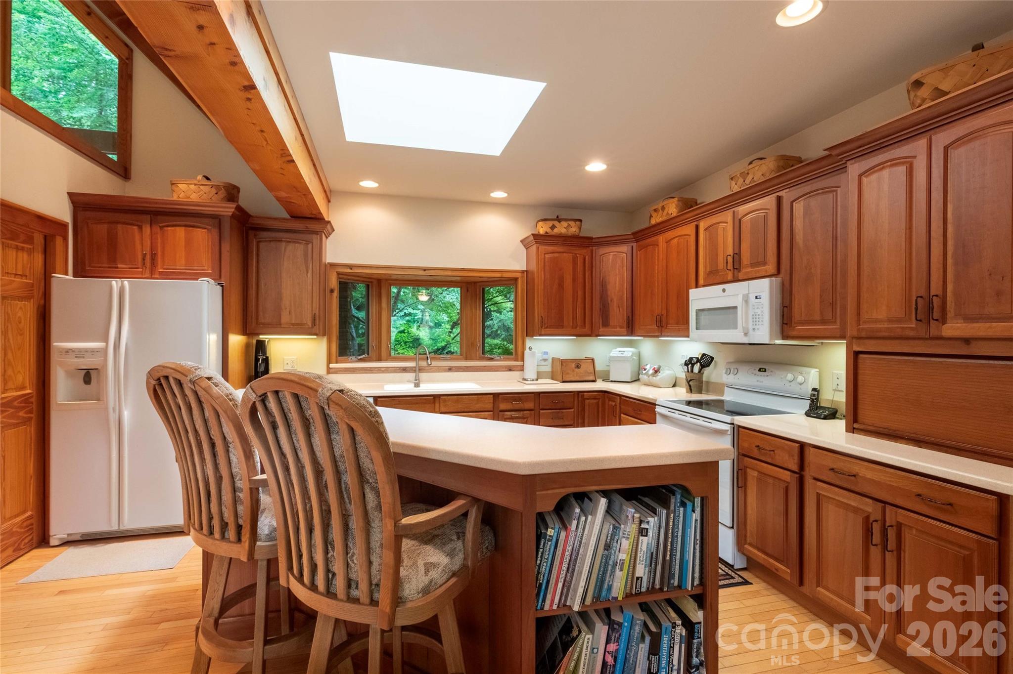 300 Sweet Birch Lane — Tuckasegee