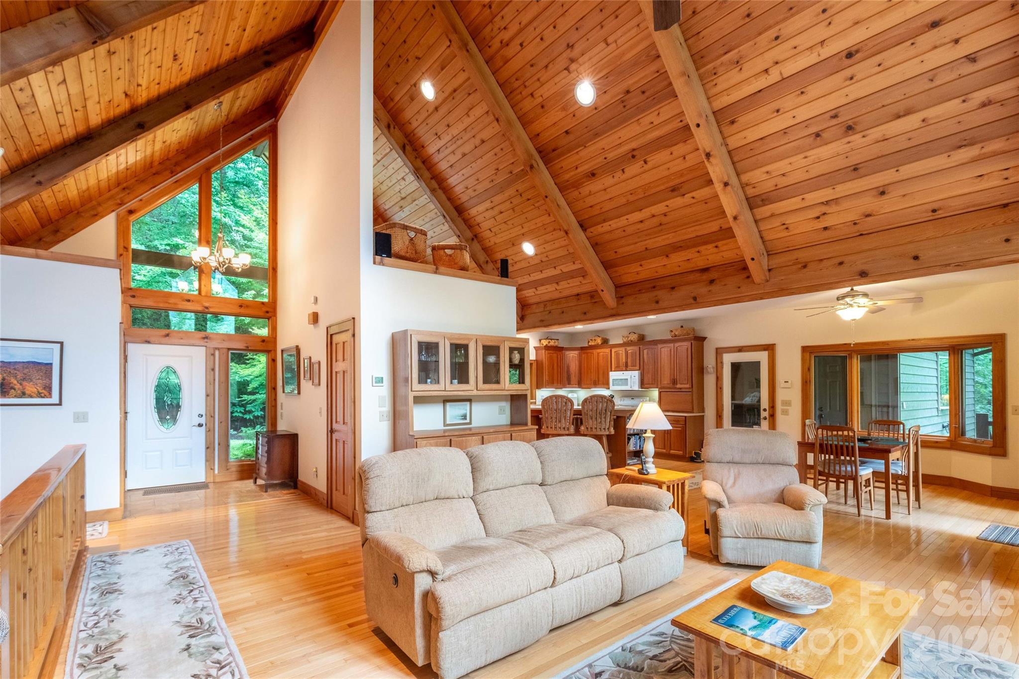 300 Sweet Birch Lane — Tuckasegee