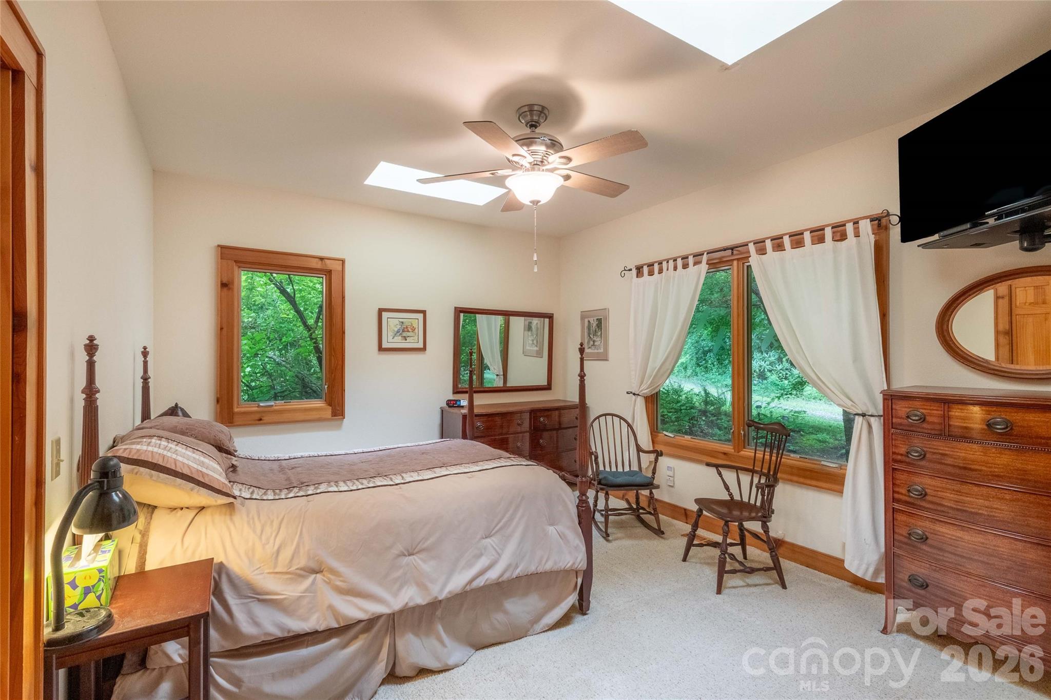 300 Sweet Birch Lane — Tuckasegee