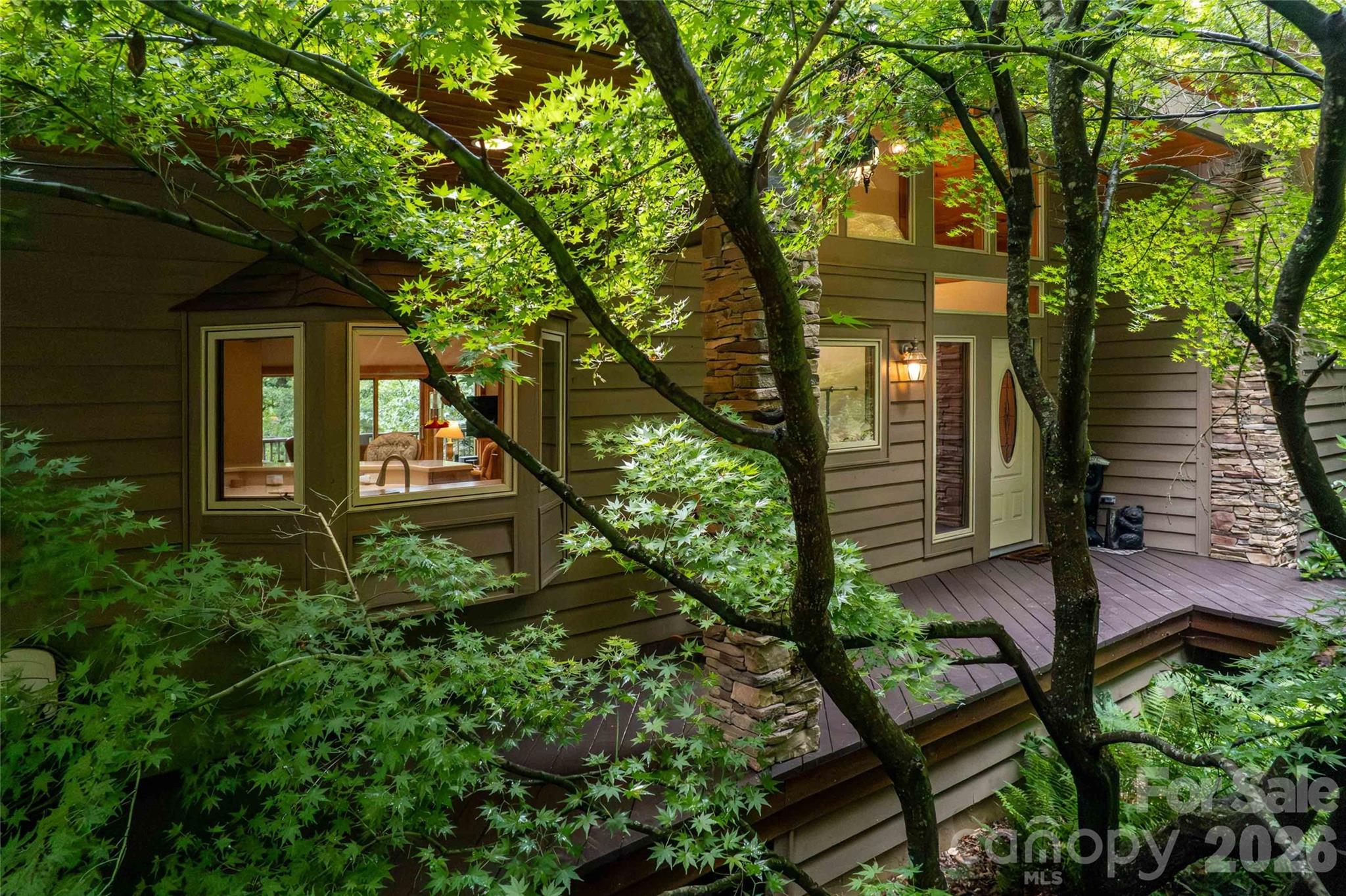 300 Sweet Birch Lane — Tuckasegee