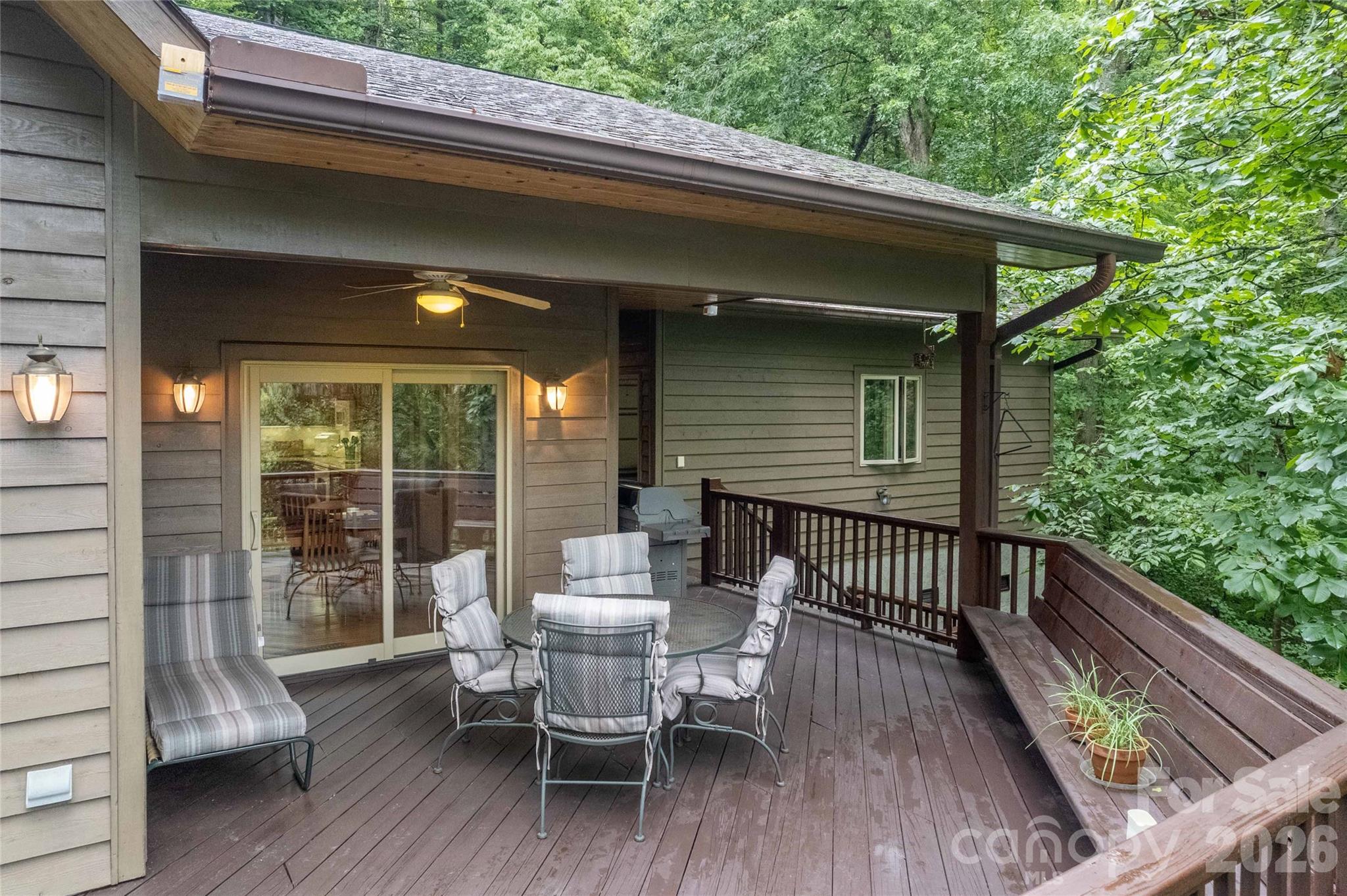 300 Sweet Birch Lane — Tuckasegee