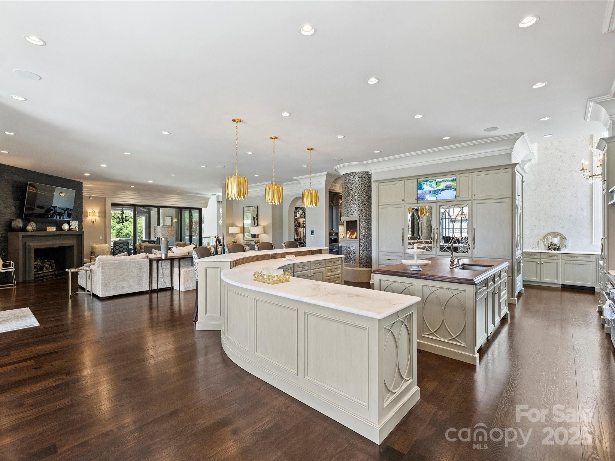 18308 Shearer Road — Davidson