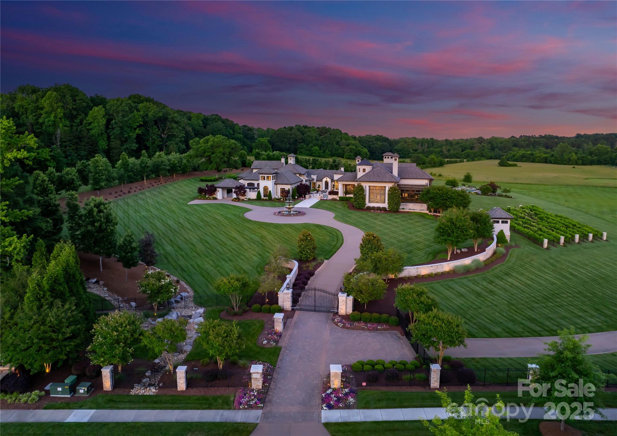 18308 Shearer Road — Davidson