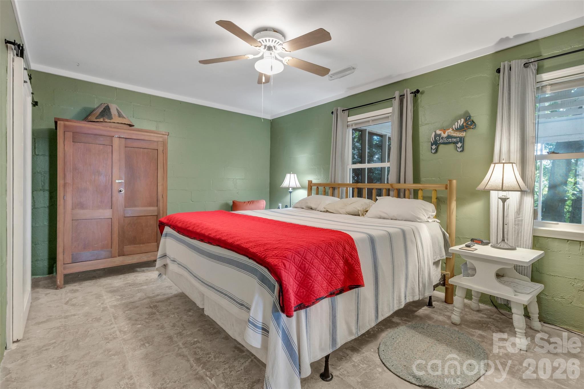 3605 Skyuka Mountain Road — Columbus