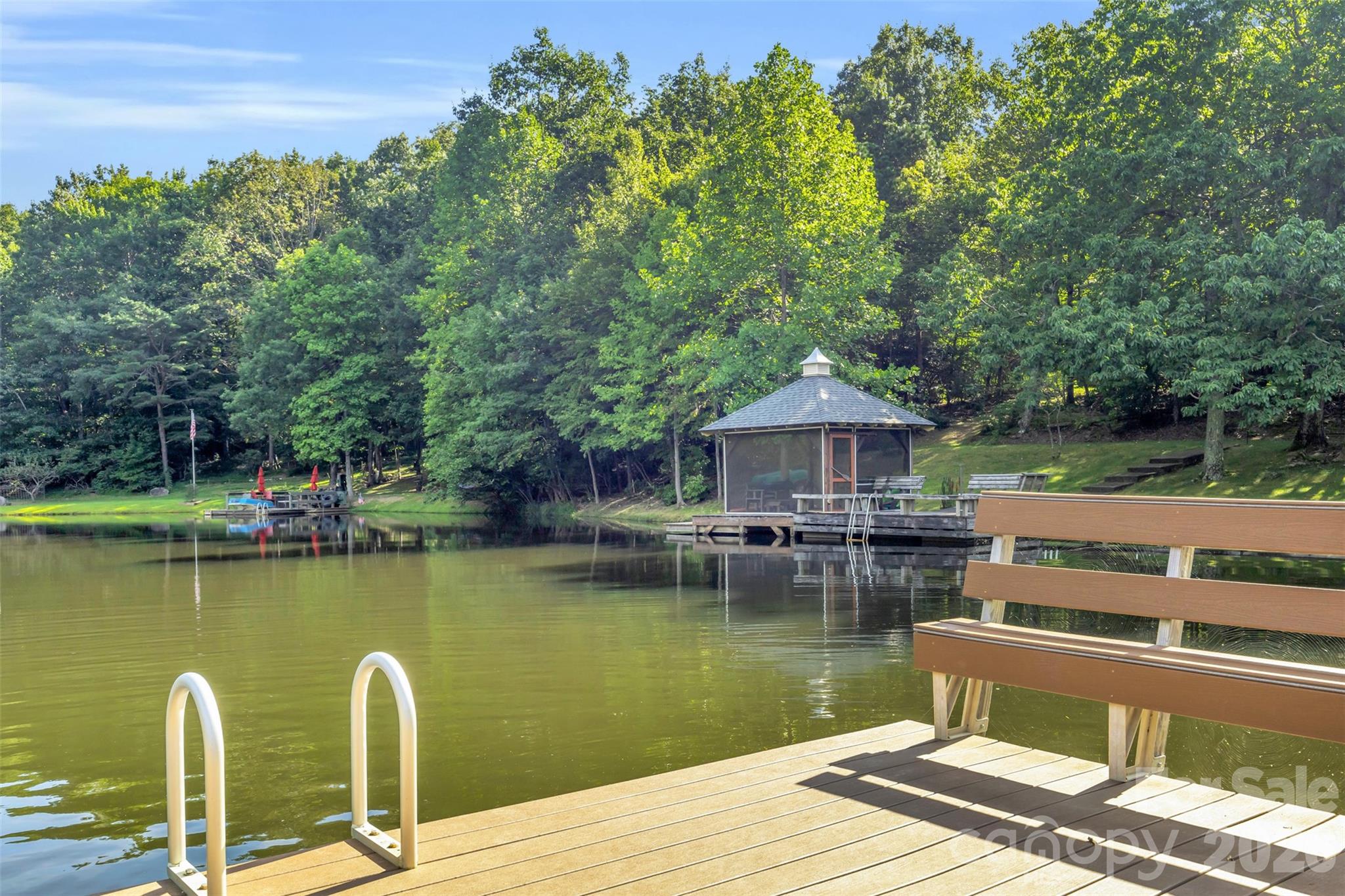3605 Skyuka Mountain Road — Columbus