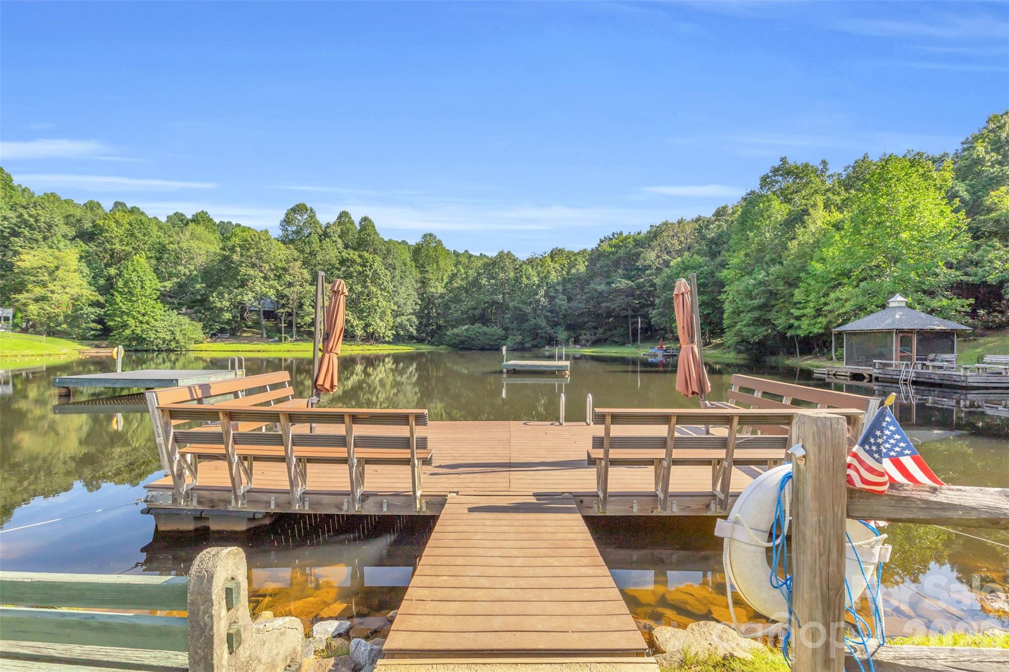 3605 Skyuka Mountain Road — Columbus