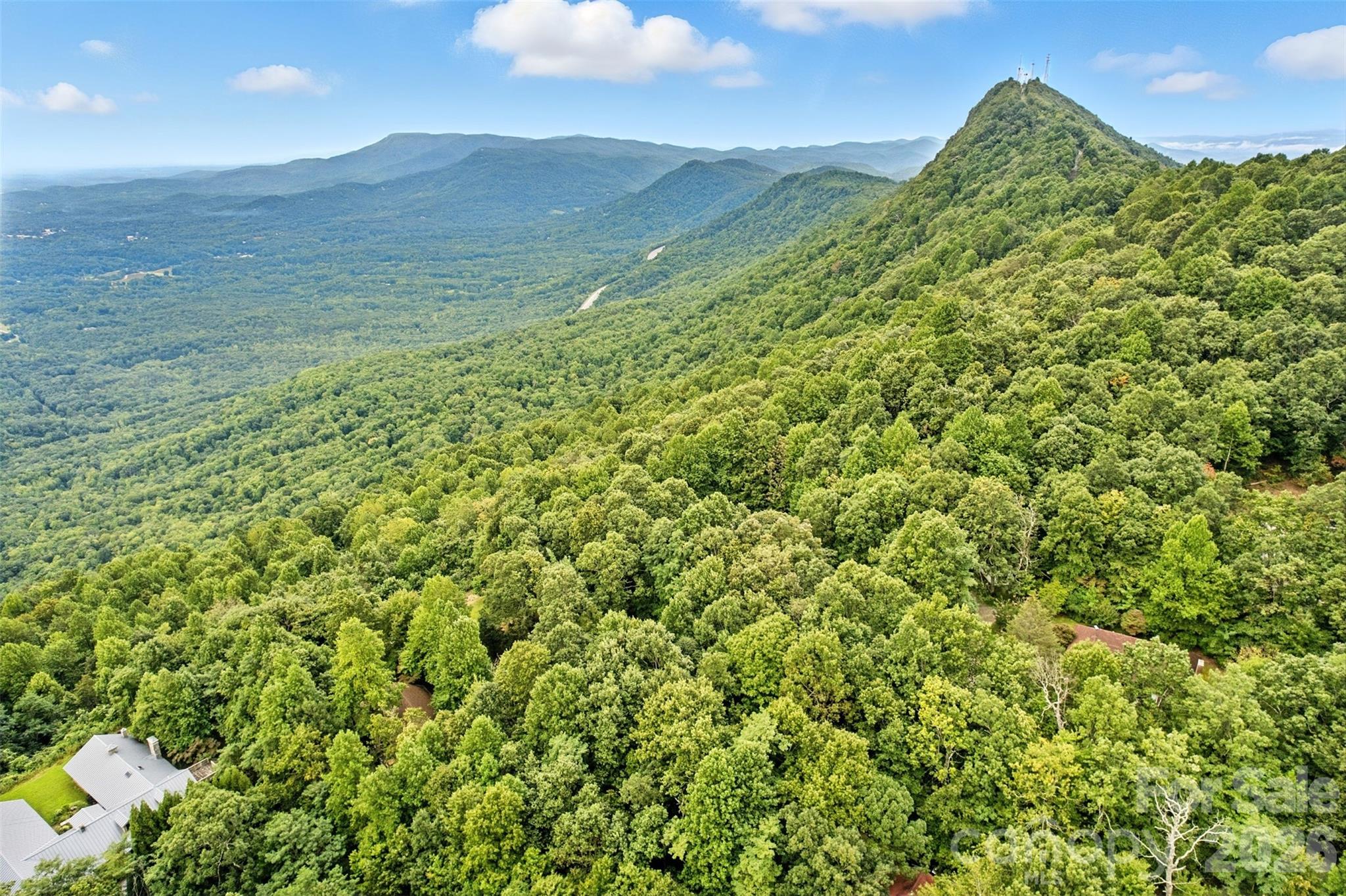 3605 Skyuka Mountain Road — Columbus
