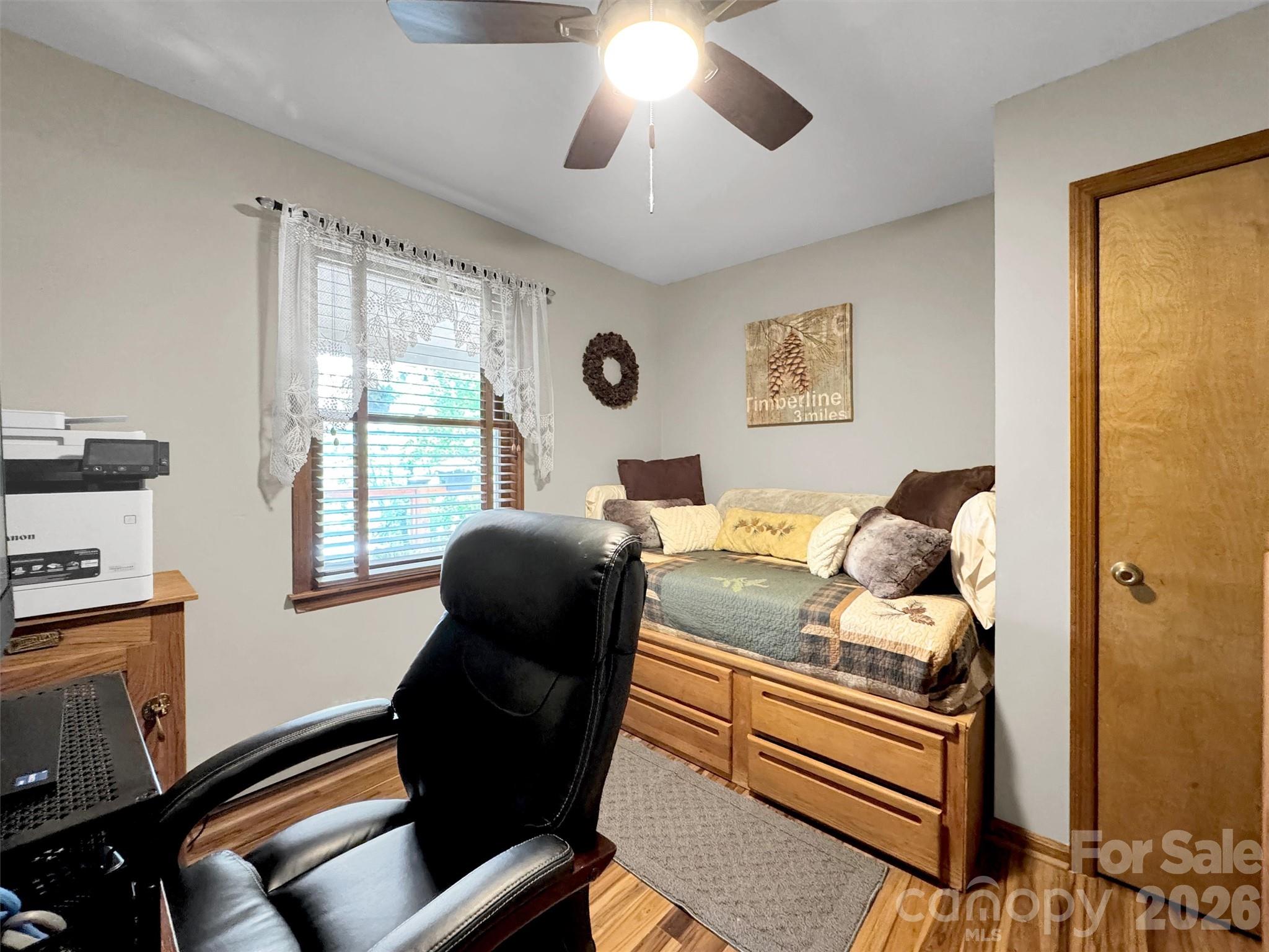 346 Wendy Way — Clyde