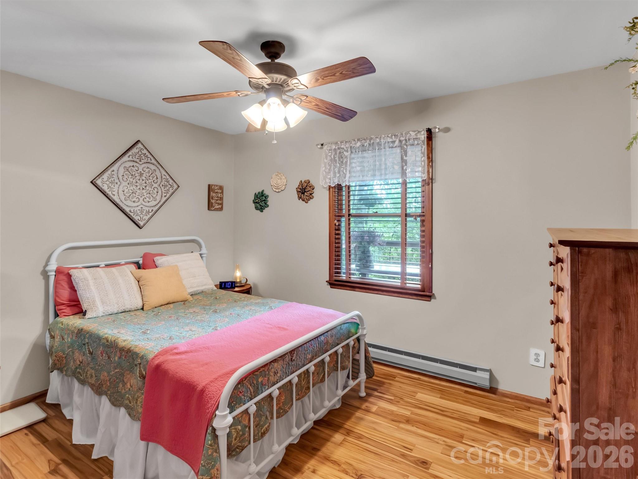 346 Wendy Way — Clyde