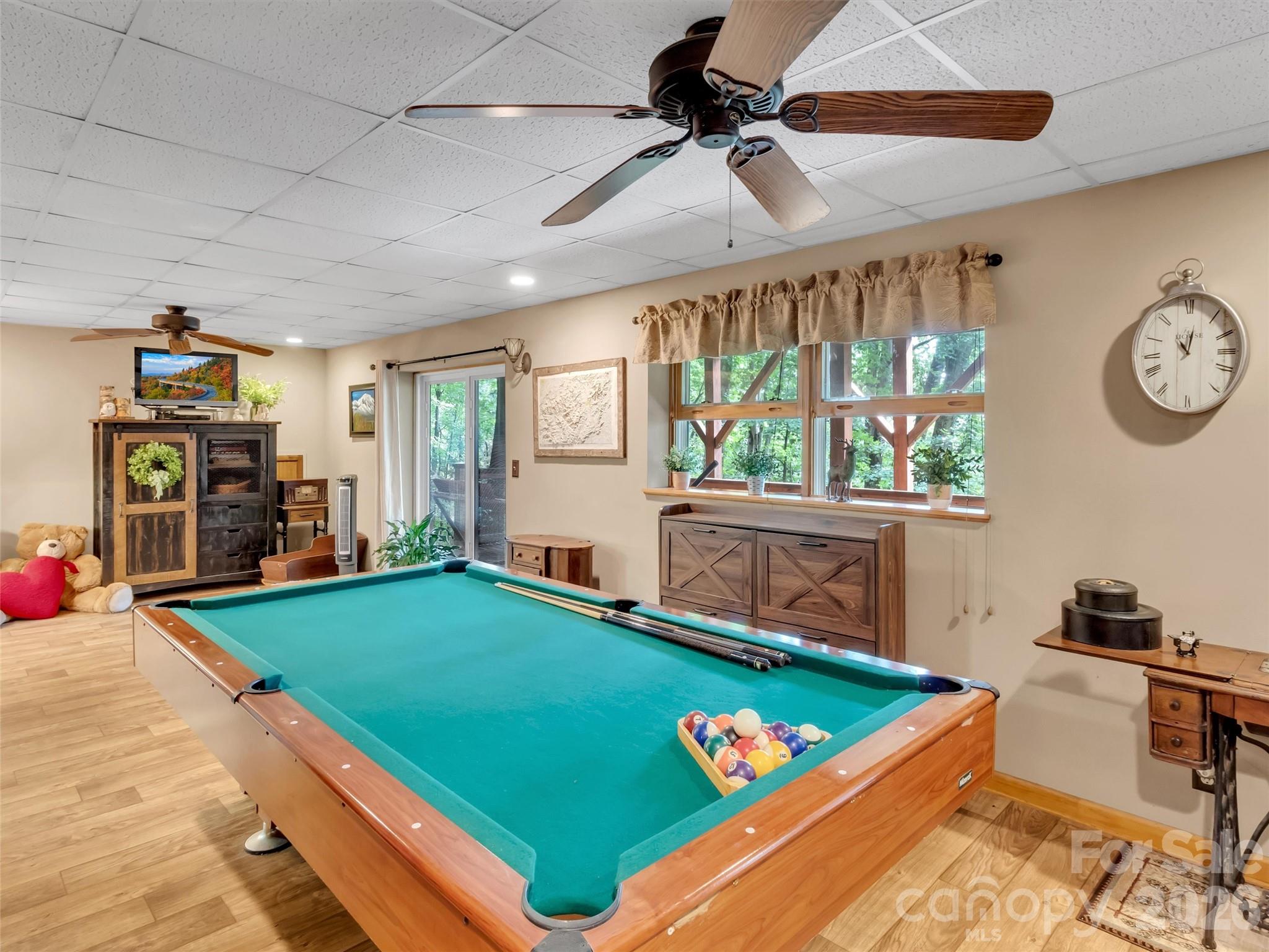 346 Wendy Way — Clyde