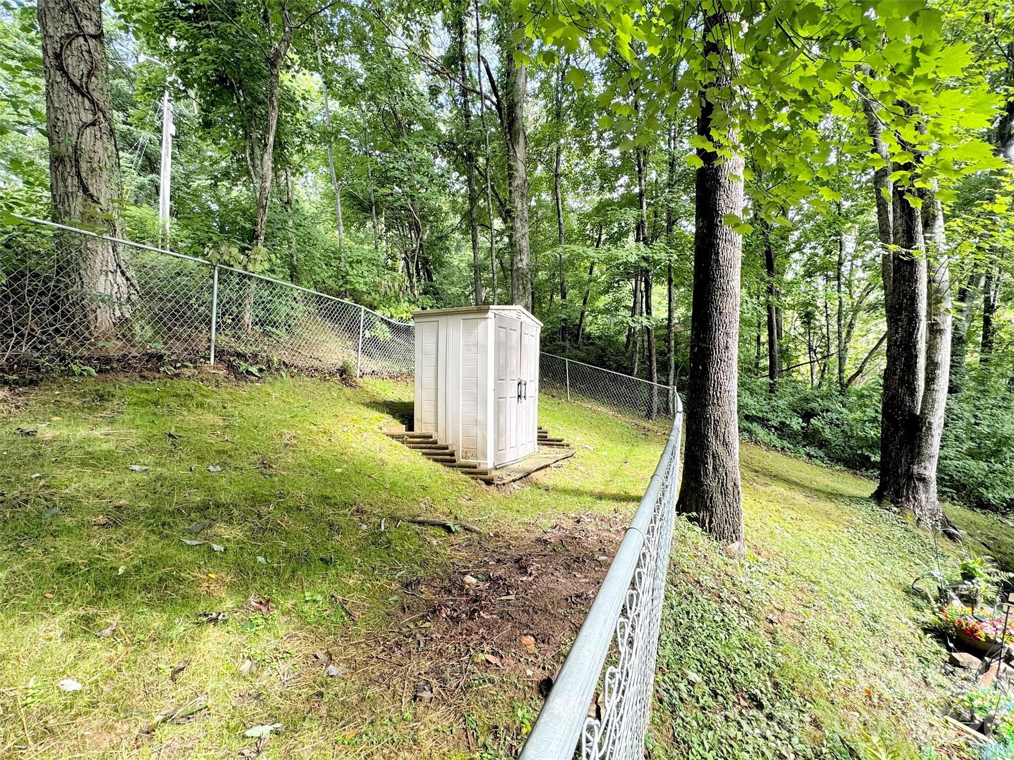 346 Wendy Way — Clyde