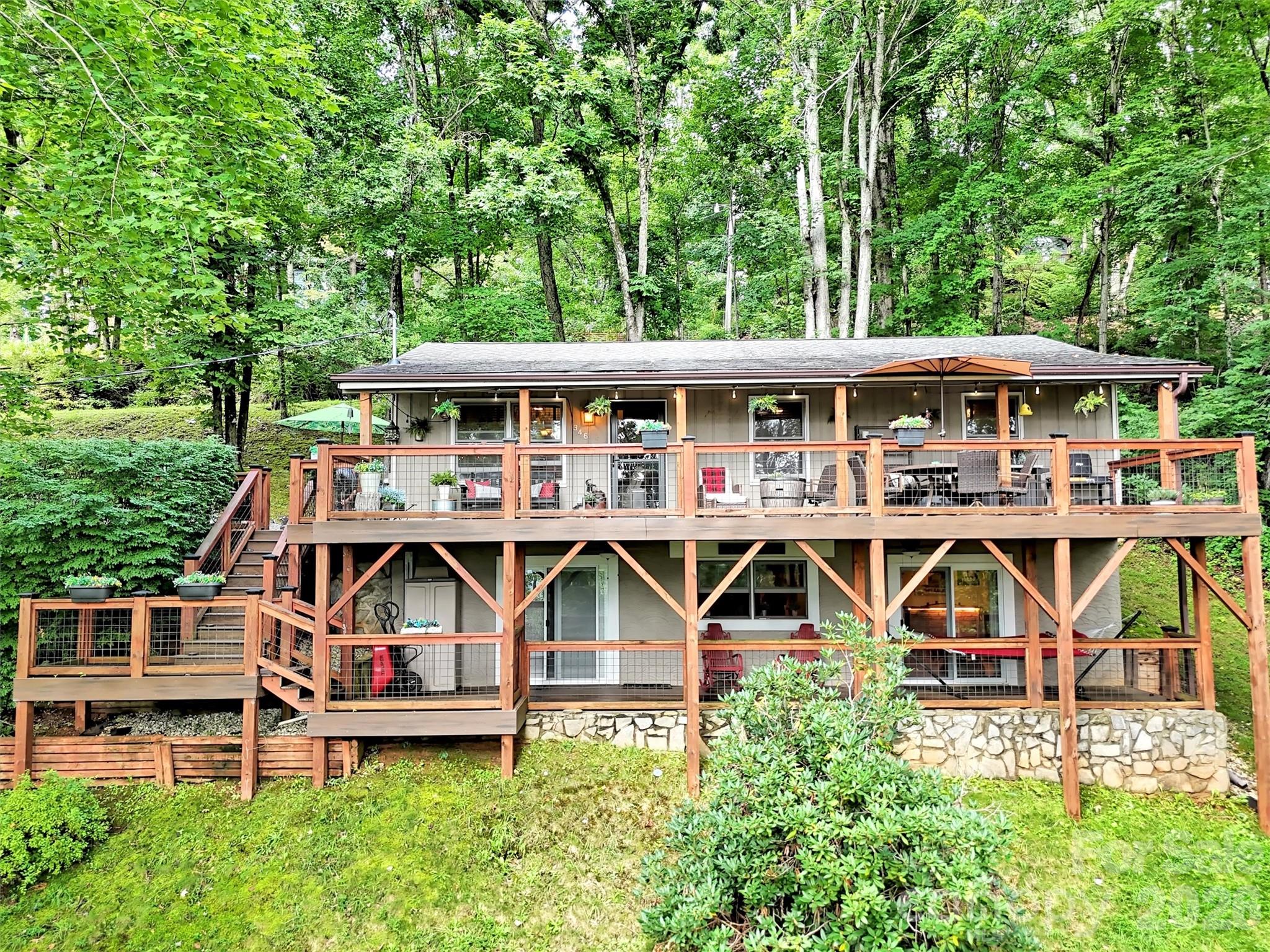 346 Wendy Way — Clyde