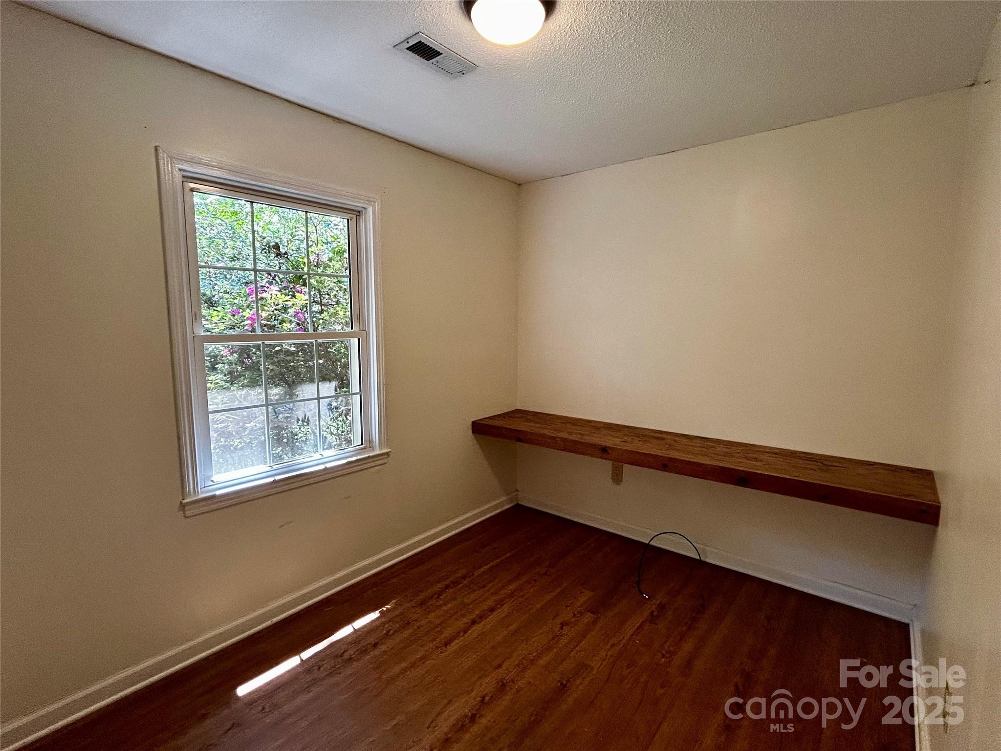 1568 Conway Court — Granite Falls