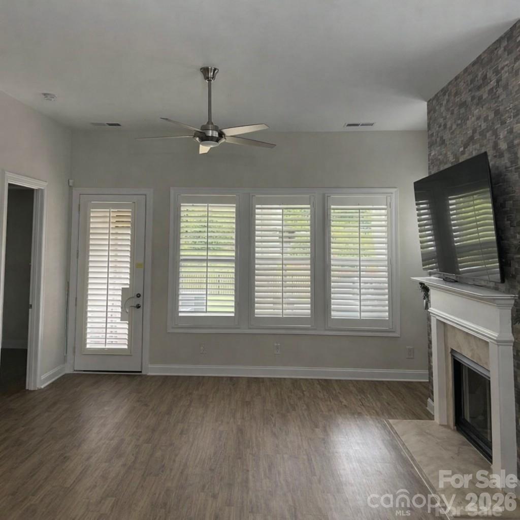 12417 Old Iron Lane — Charlotte