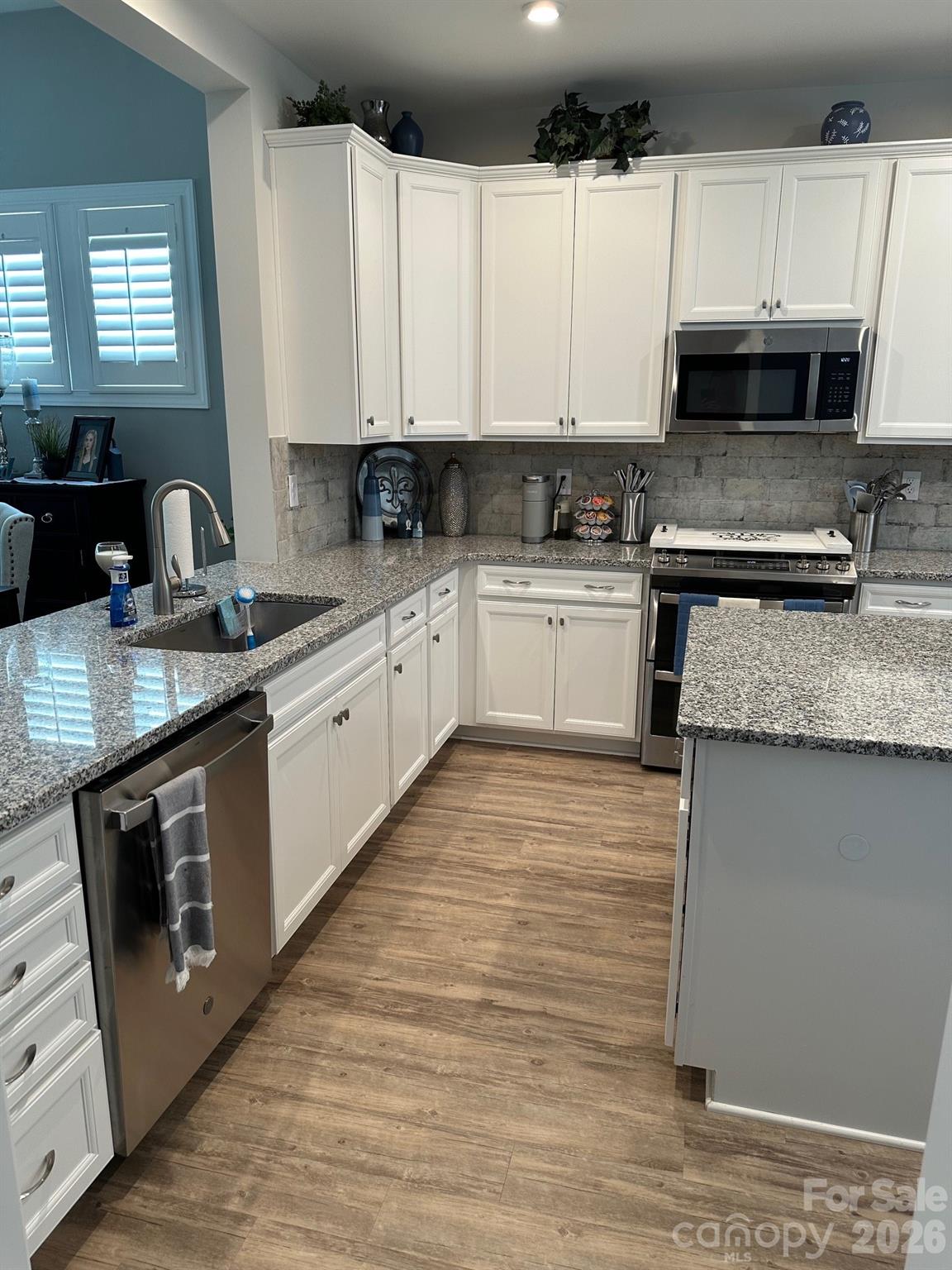 12417 Old Iron Lane — Charlotte