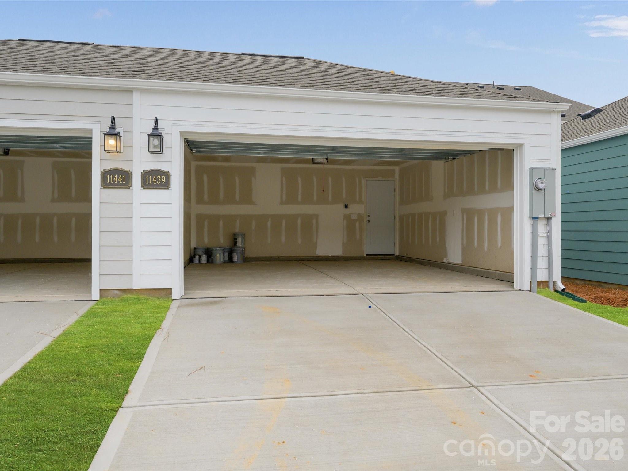 11439 Prosperity Church Road — Huntersville