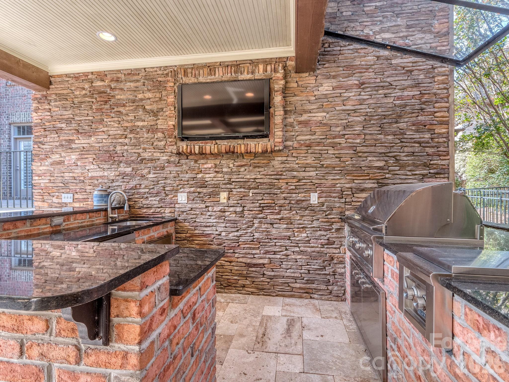 8208 Wingard Road — Waxhaw
