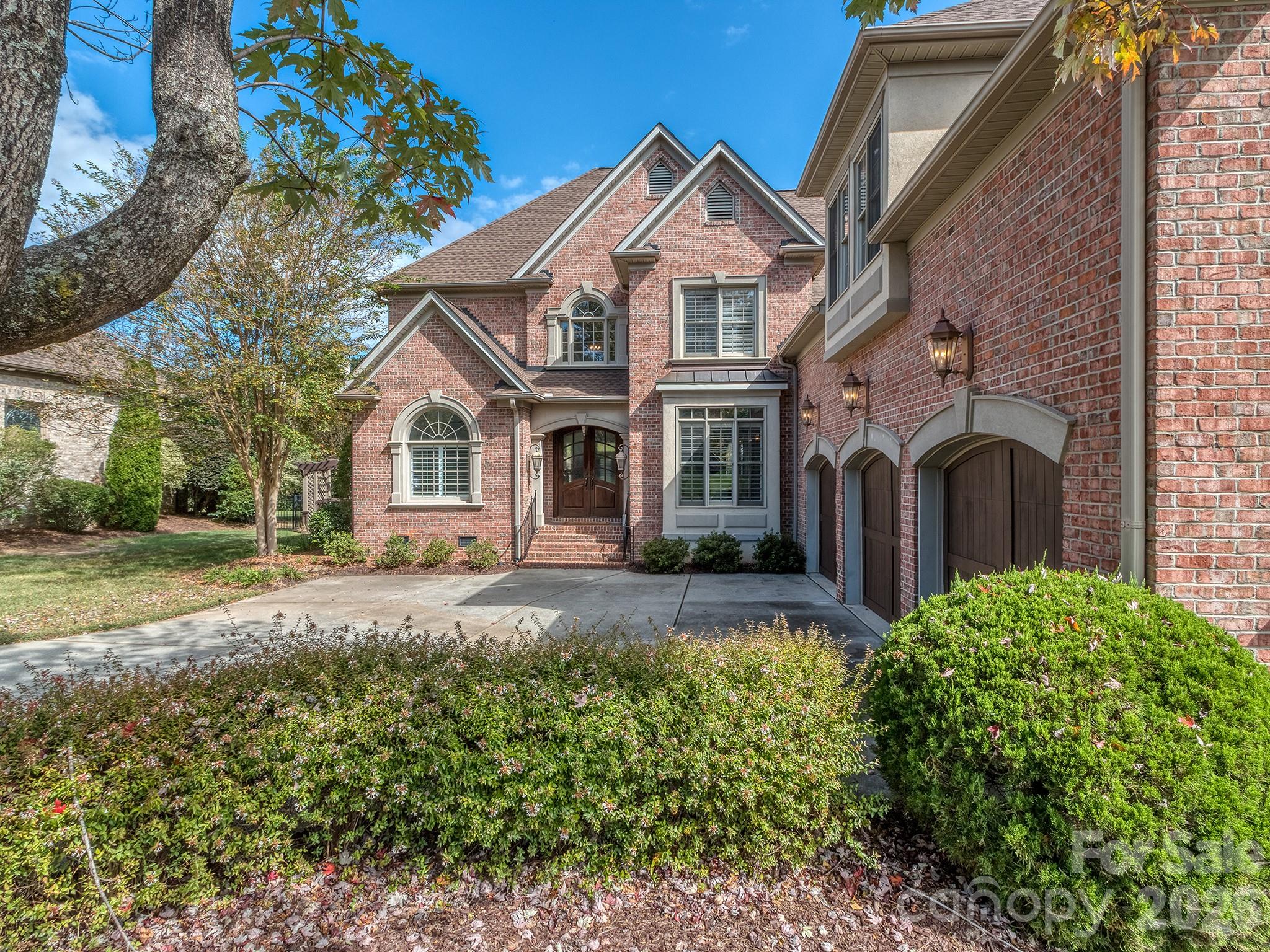 8208 Wingard Road — Waxhaw