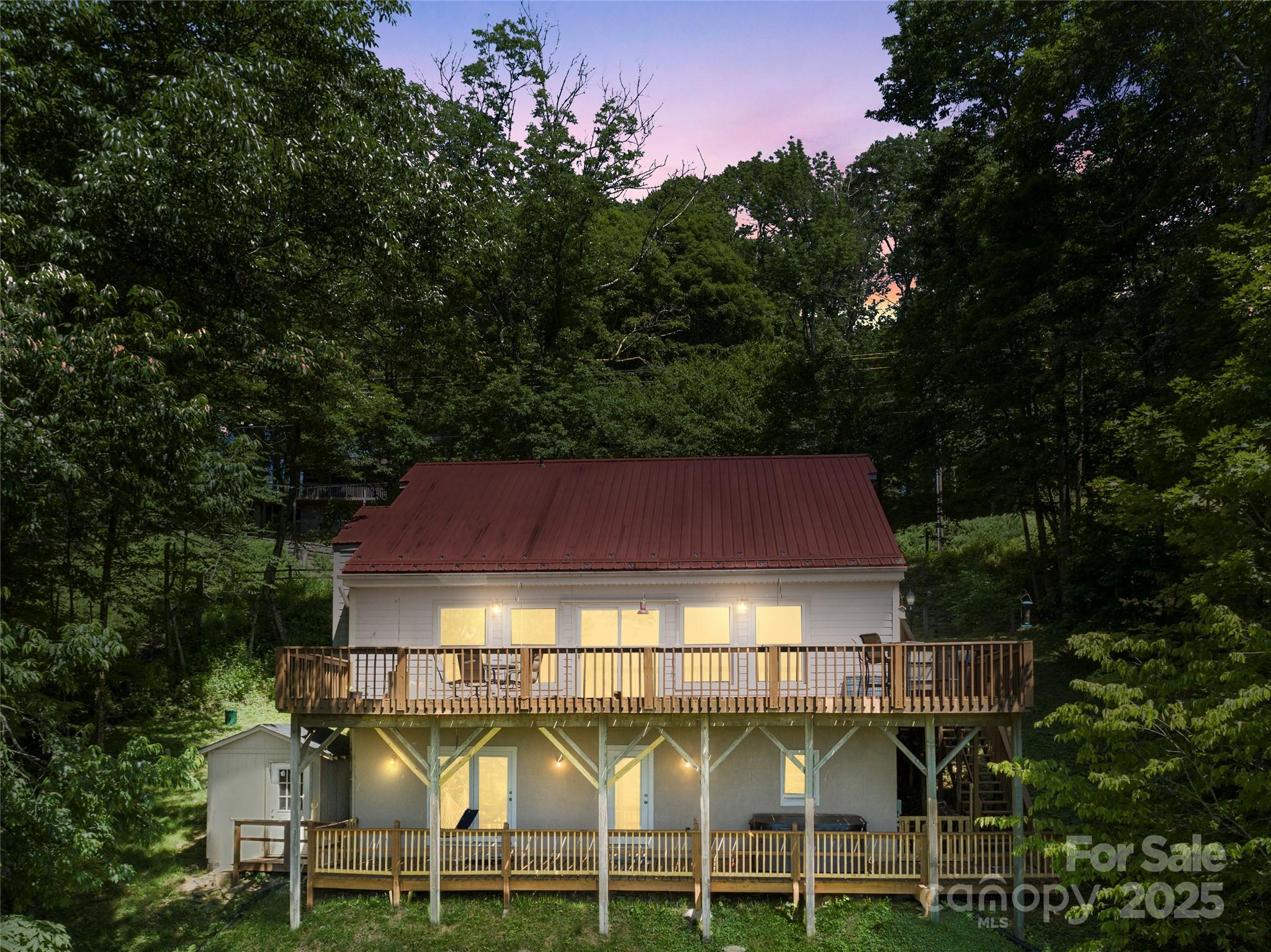 894 Mckinney Gap Drive — Mars Hill