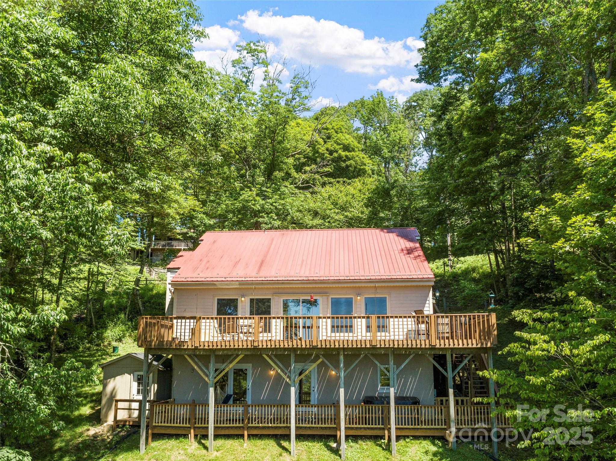 894 Mckinney Gap Drive — Mars Hill