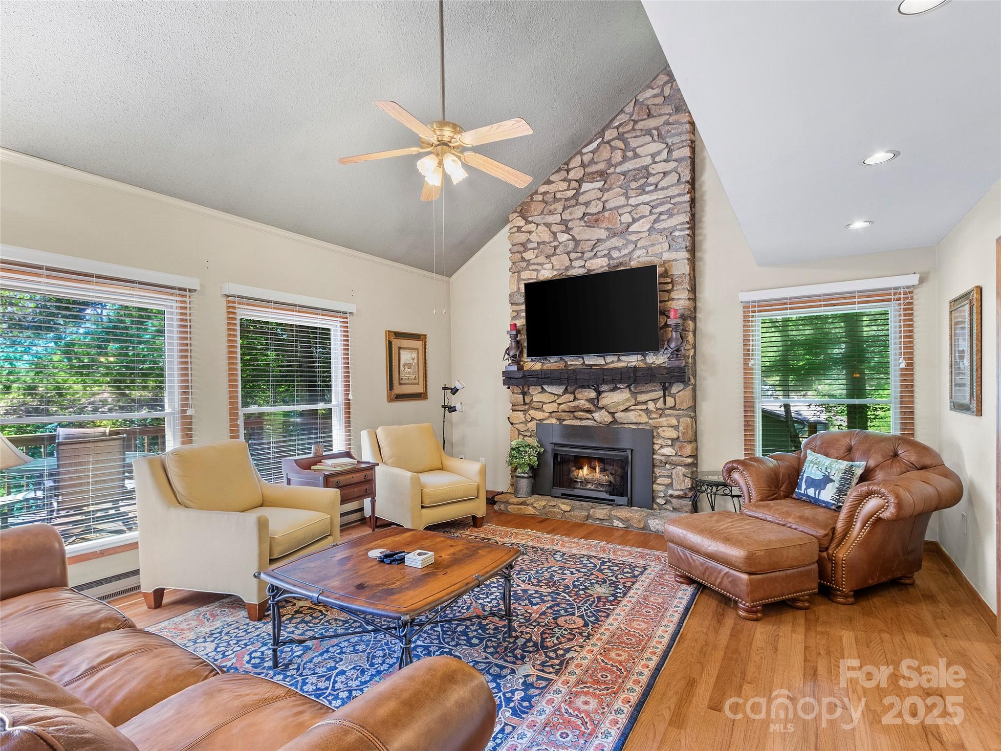 894 Mckinney Gap Drive — Mars Hill