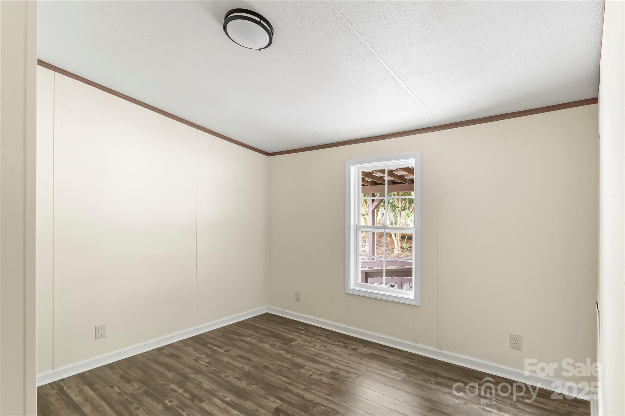 2236 Sisue Street — Morganton